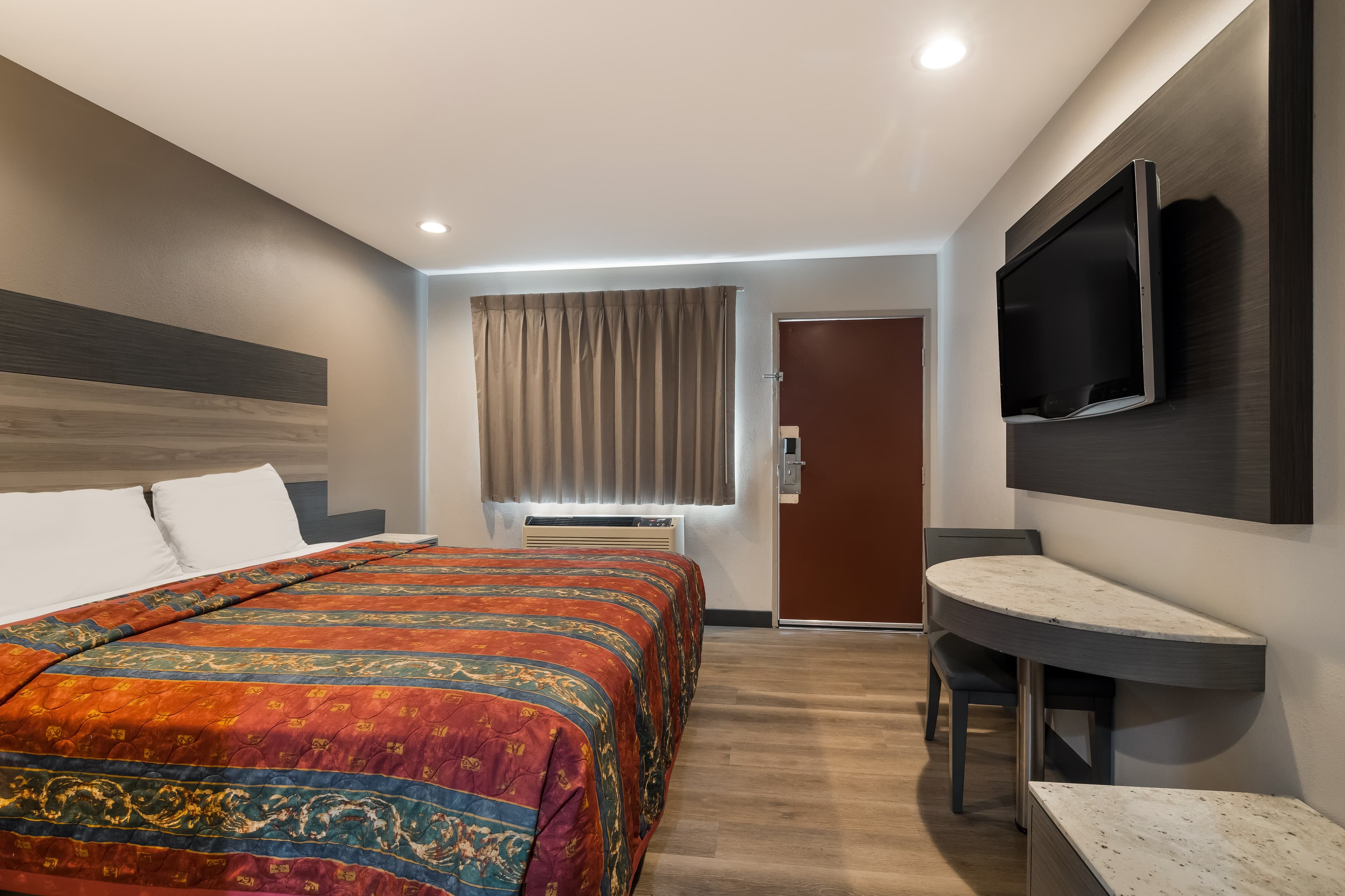 Rodeway Inn San Bernardino - Colton - Image 5
