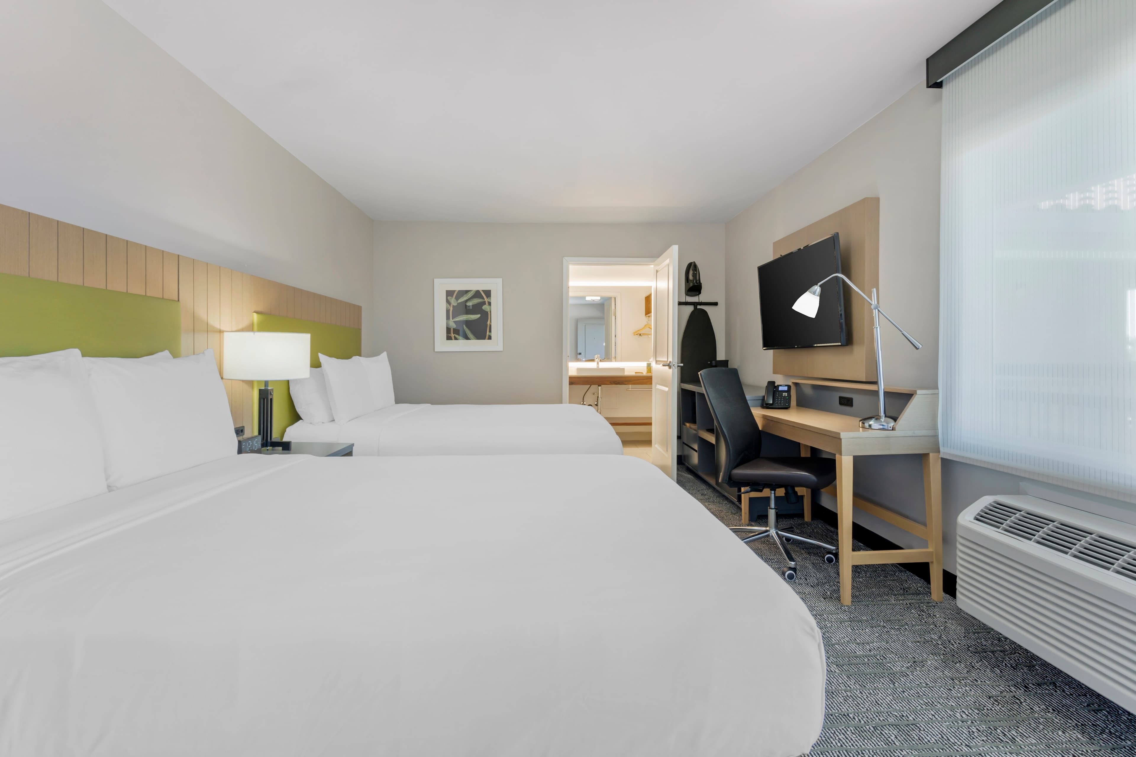 Country Inn & Suites by Radisson, Vallejo Napa Valley, CA — 21