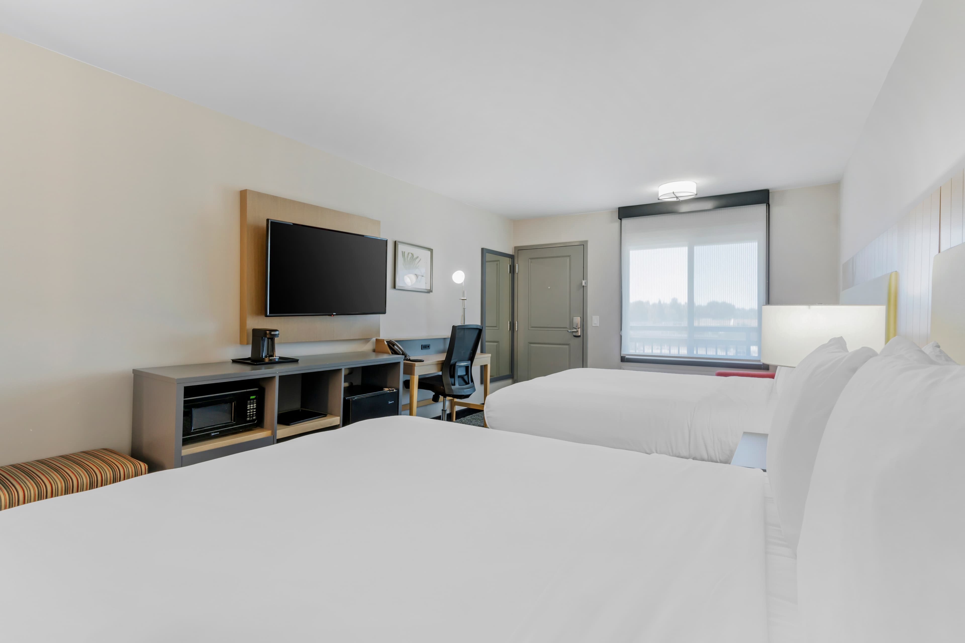 Country Inn & Suites by Radisson, Vallejo Napa Valley, CA — 22