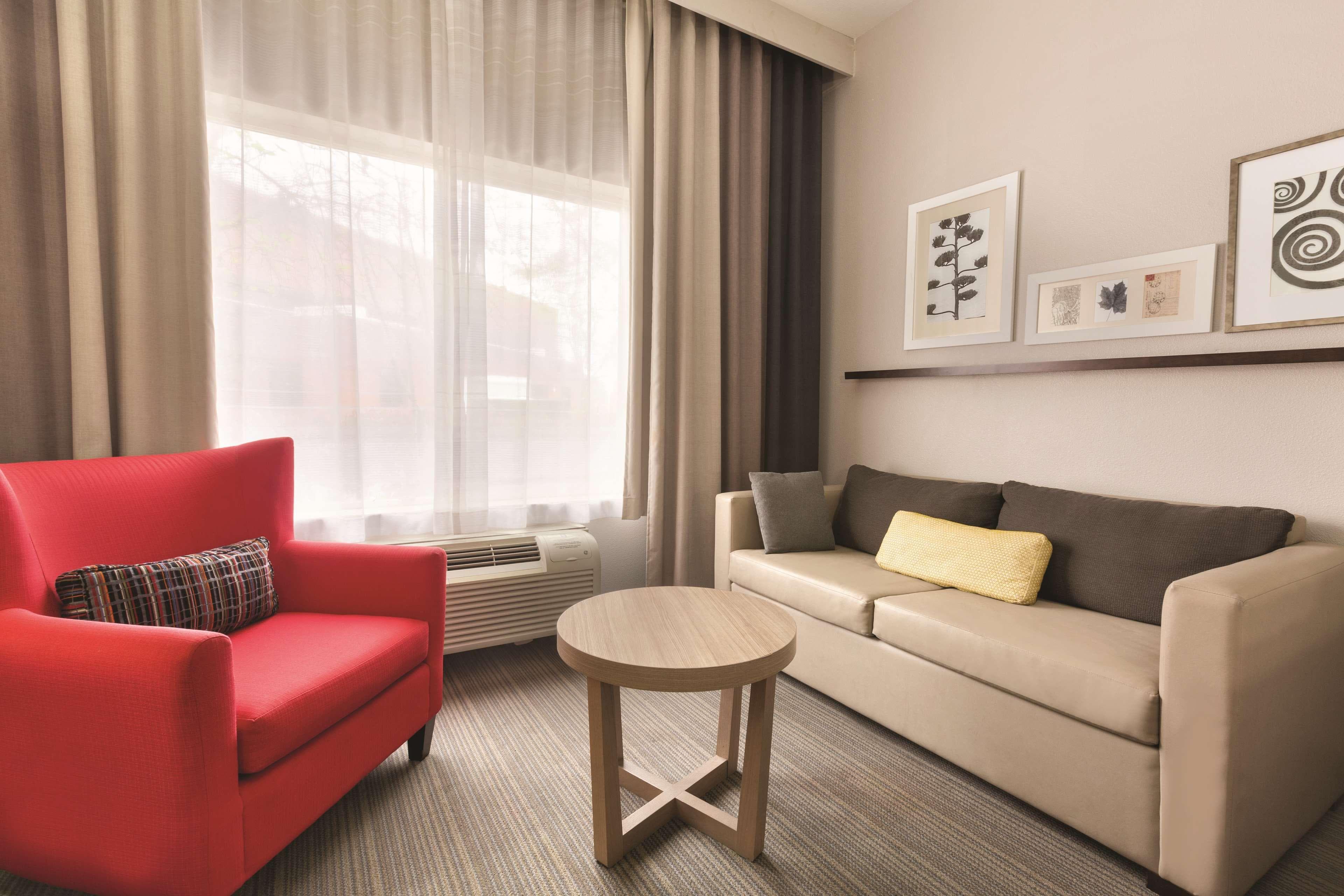 Country Inn & Suites by Radisson, Fresno North, CA — 20