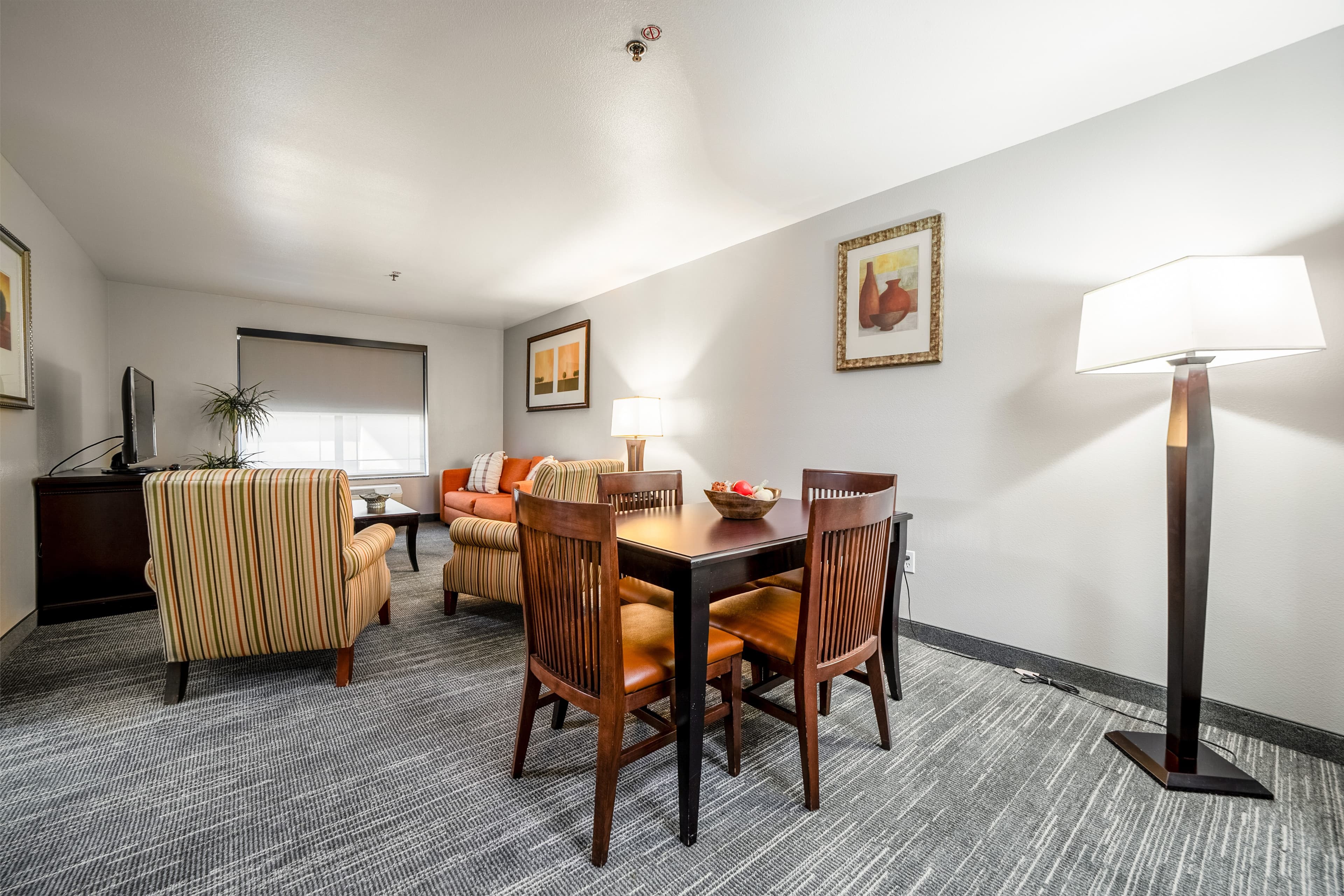 Country Inn & Suites by Radisson, Ontario at Ontario Mills, CA — 66