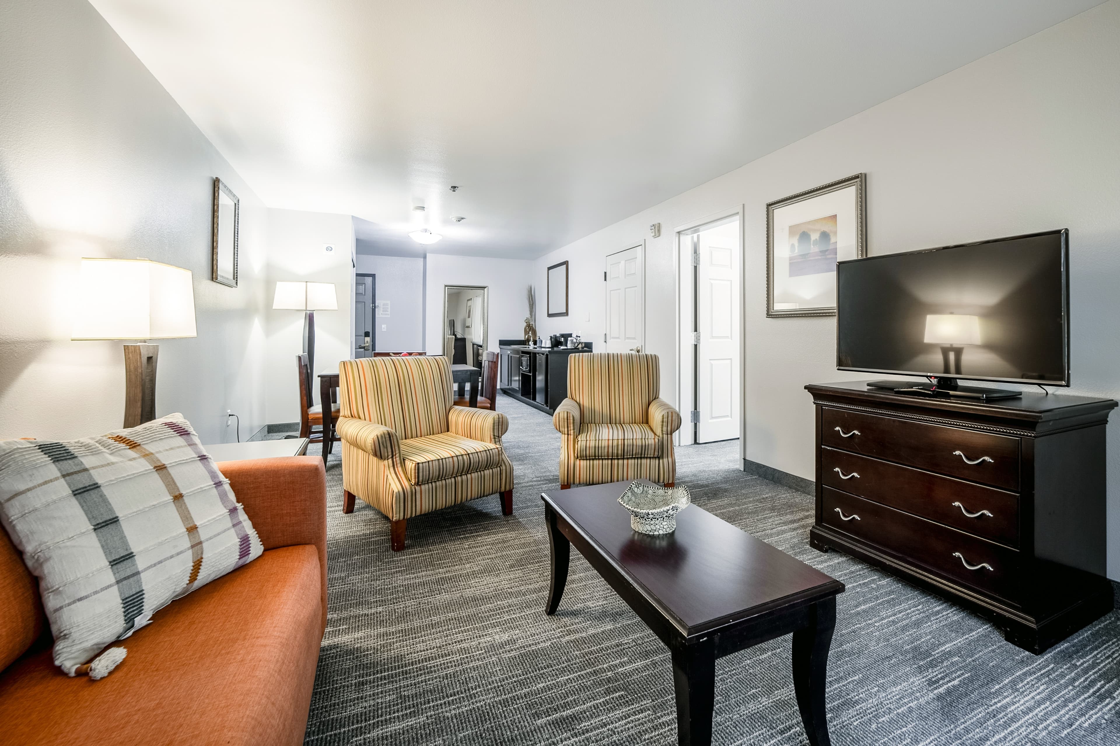 Country Inn & Suites by Radisson, Ontario at Ontario Mills, CA — 68