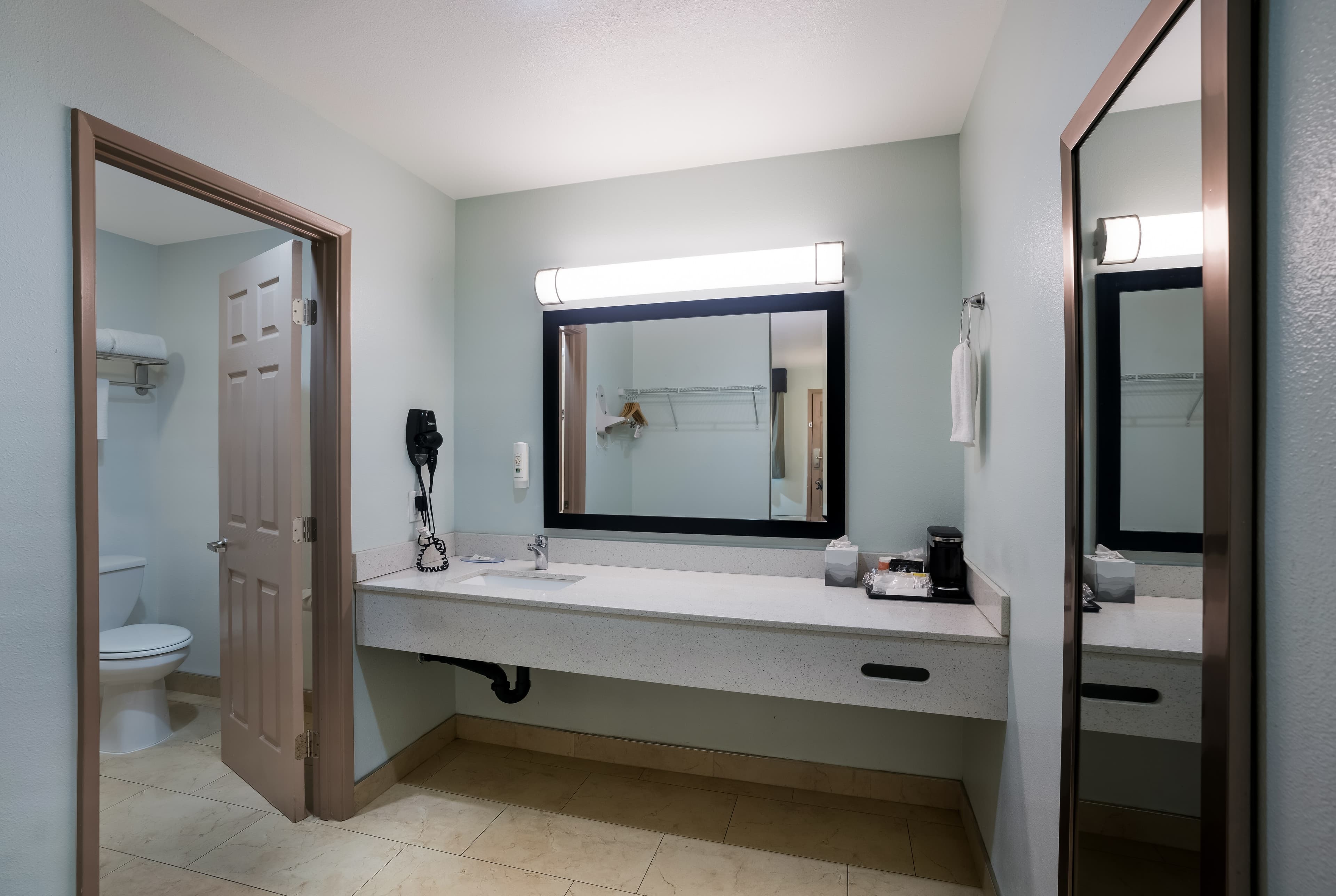 Quality Inn Fairfield Napa Valley Area — 7