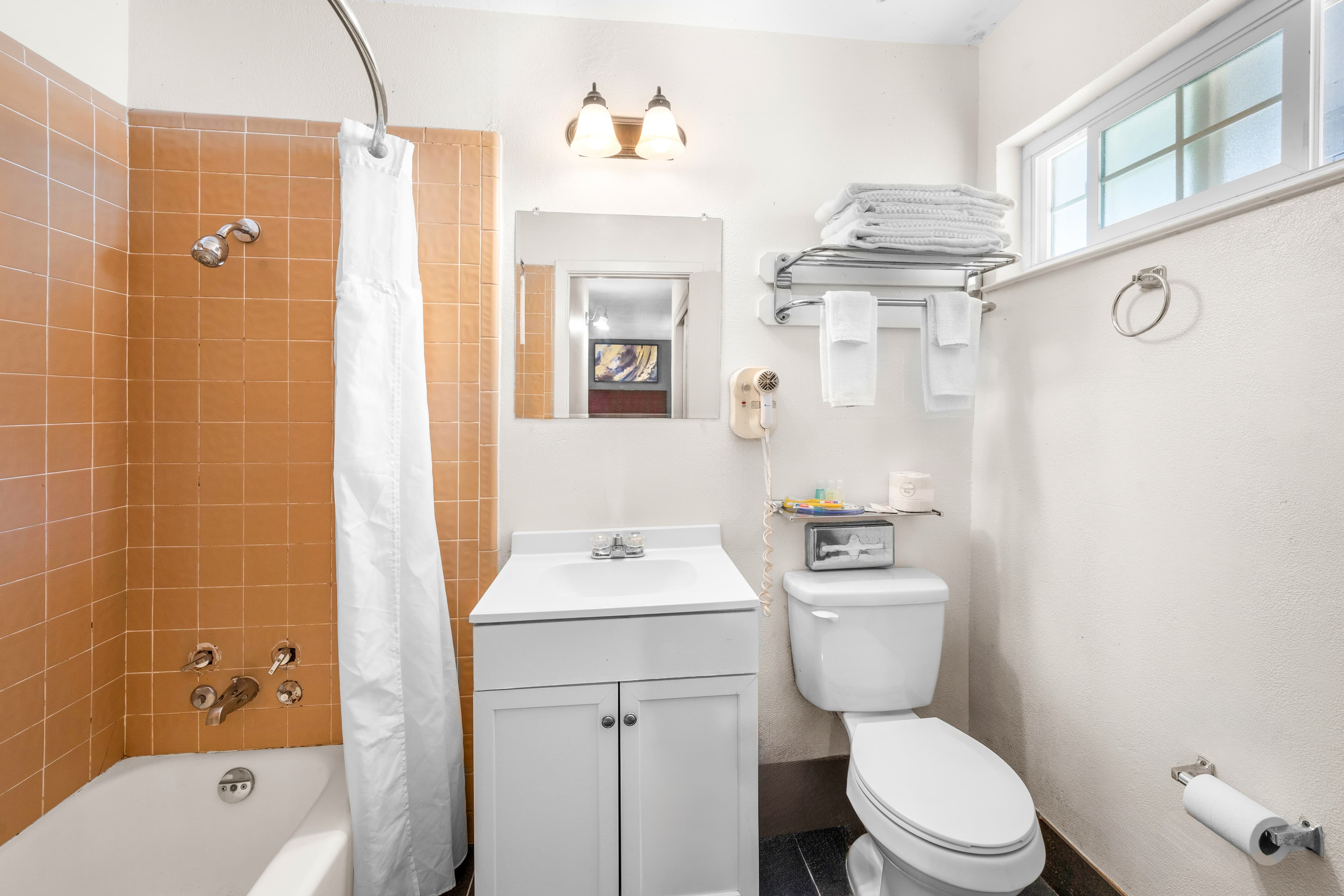 Quality Inn & Suites Jackson — 34