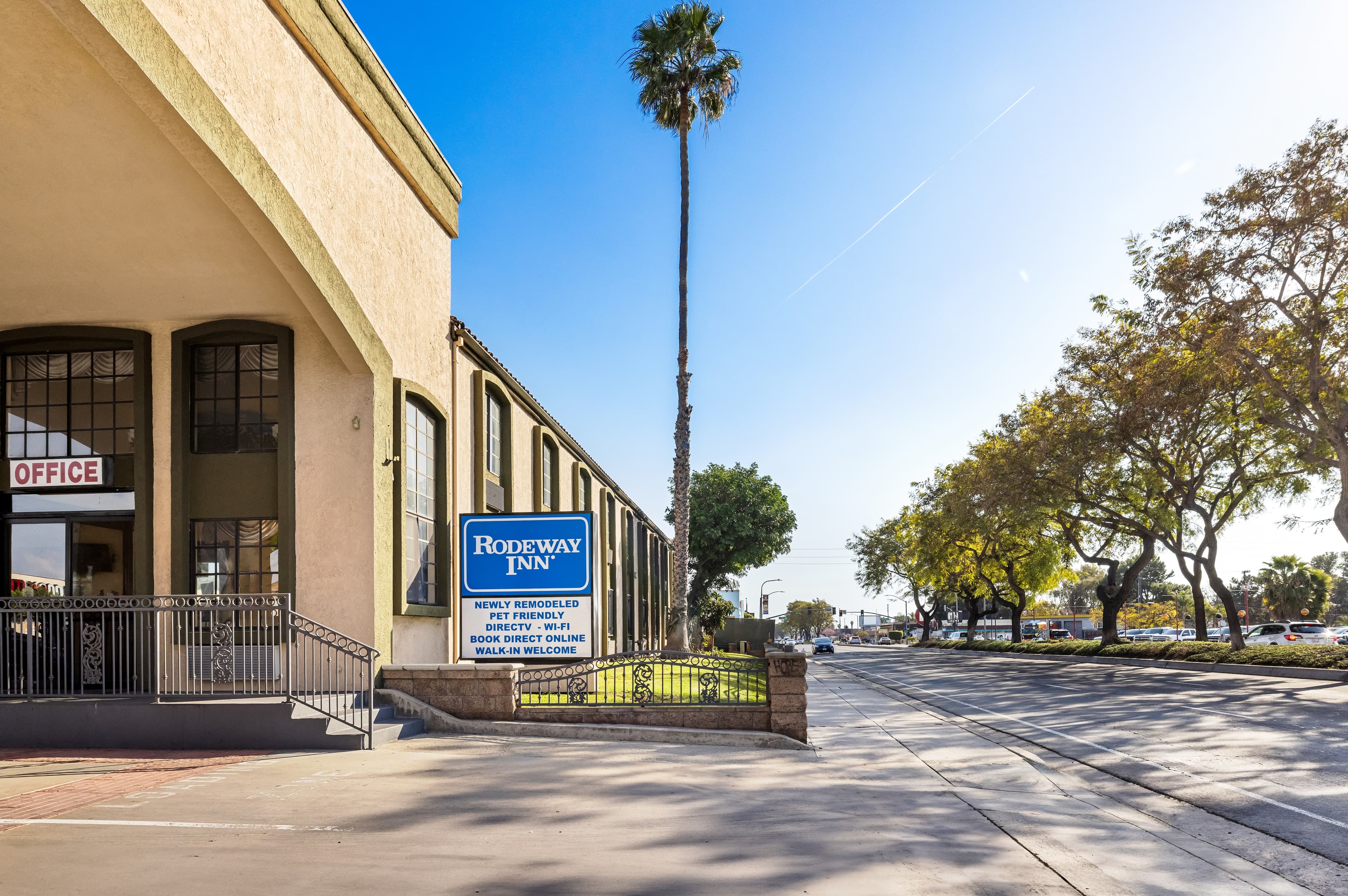 Rodeway Inn Santa Ana - Garden Grove - Image 1