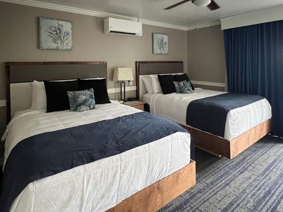 Lamp Liter Inn Visalia, an Ascend Collection Hotel — 16