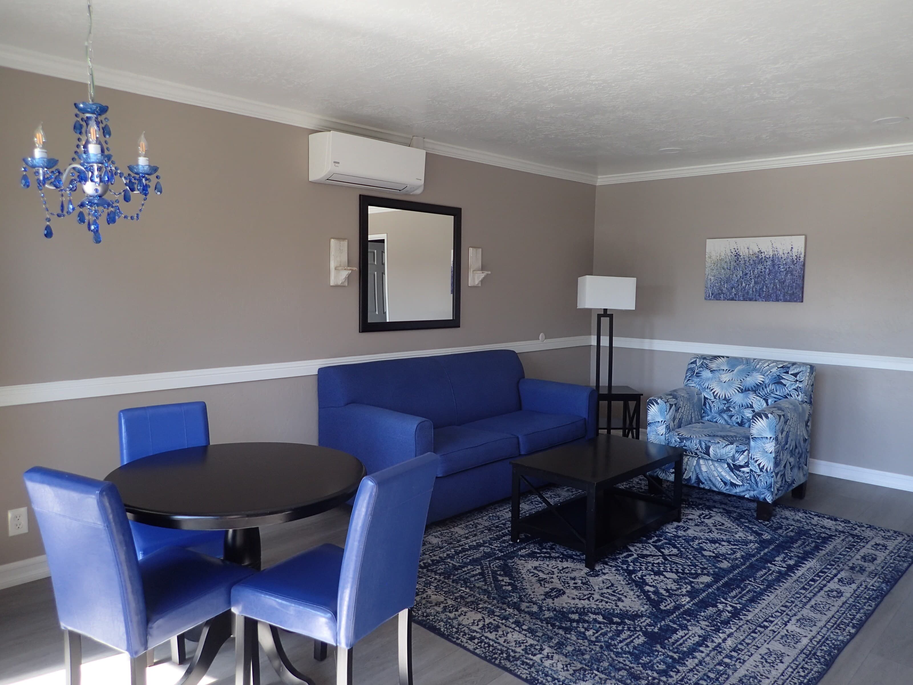 Lamp Liter Inn Visalia, an Ascend Collection Hotel — 21