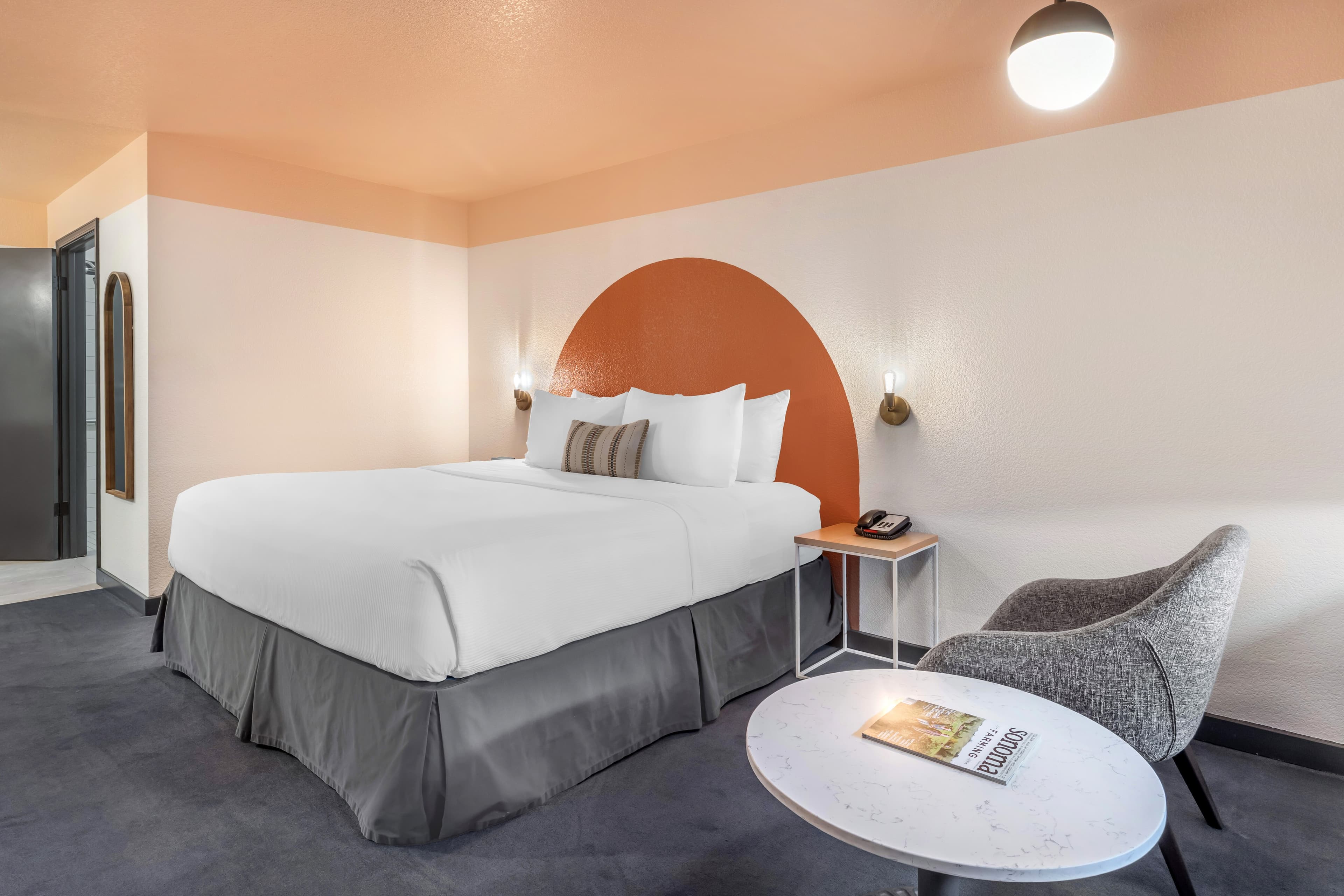 The Sandman Santa Rosa Sonoma, an Ascend Collection Hotel — 15