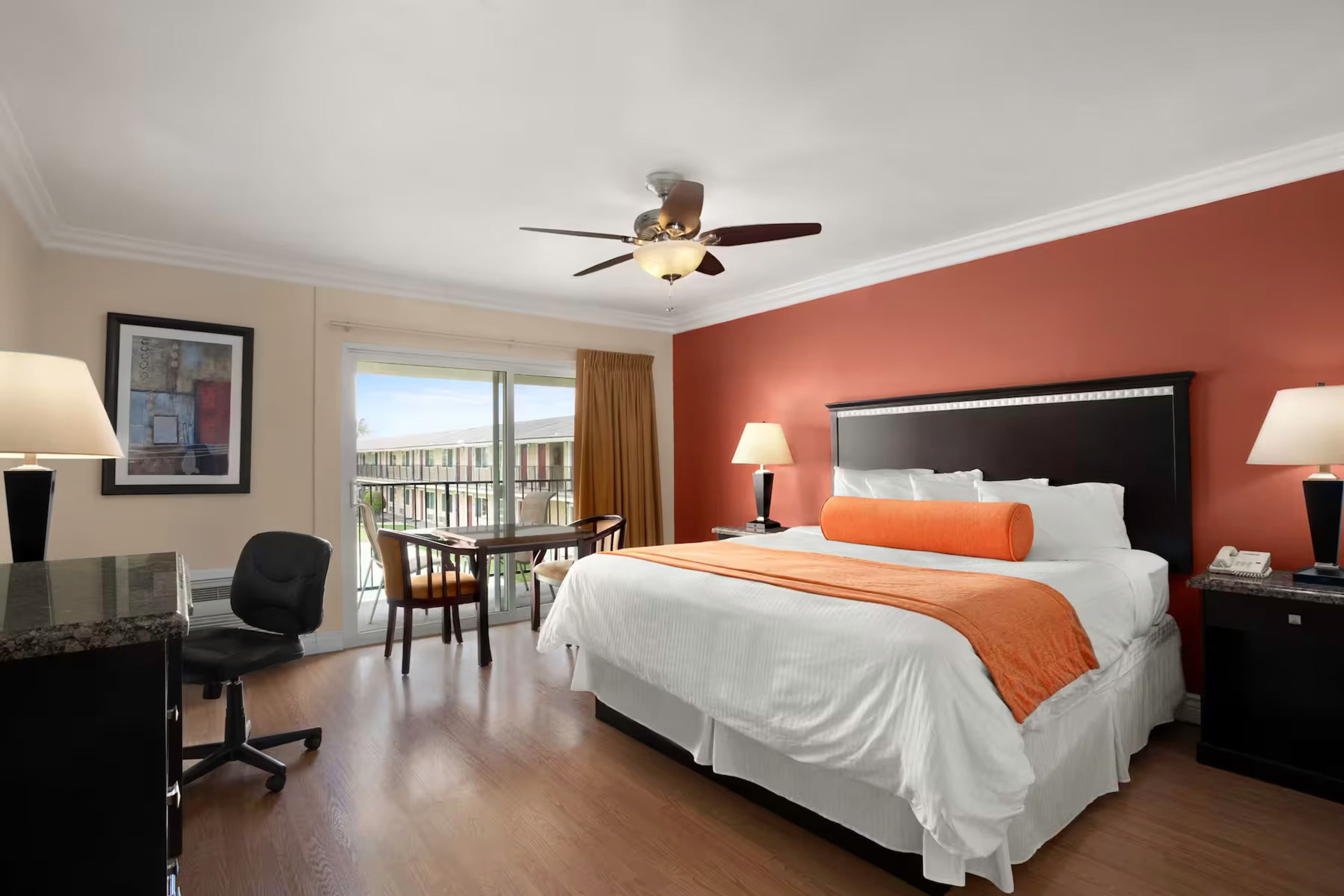 Quality Inn & Suites Santa Maria - Image 4