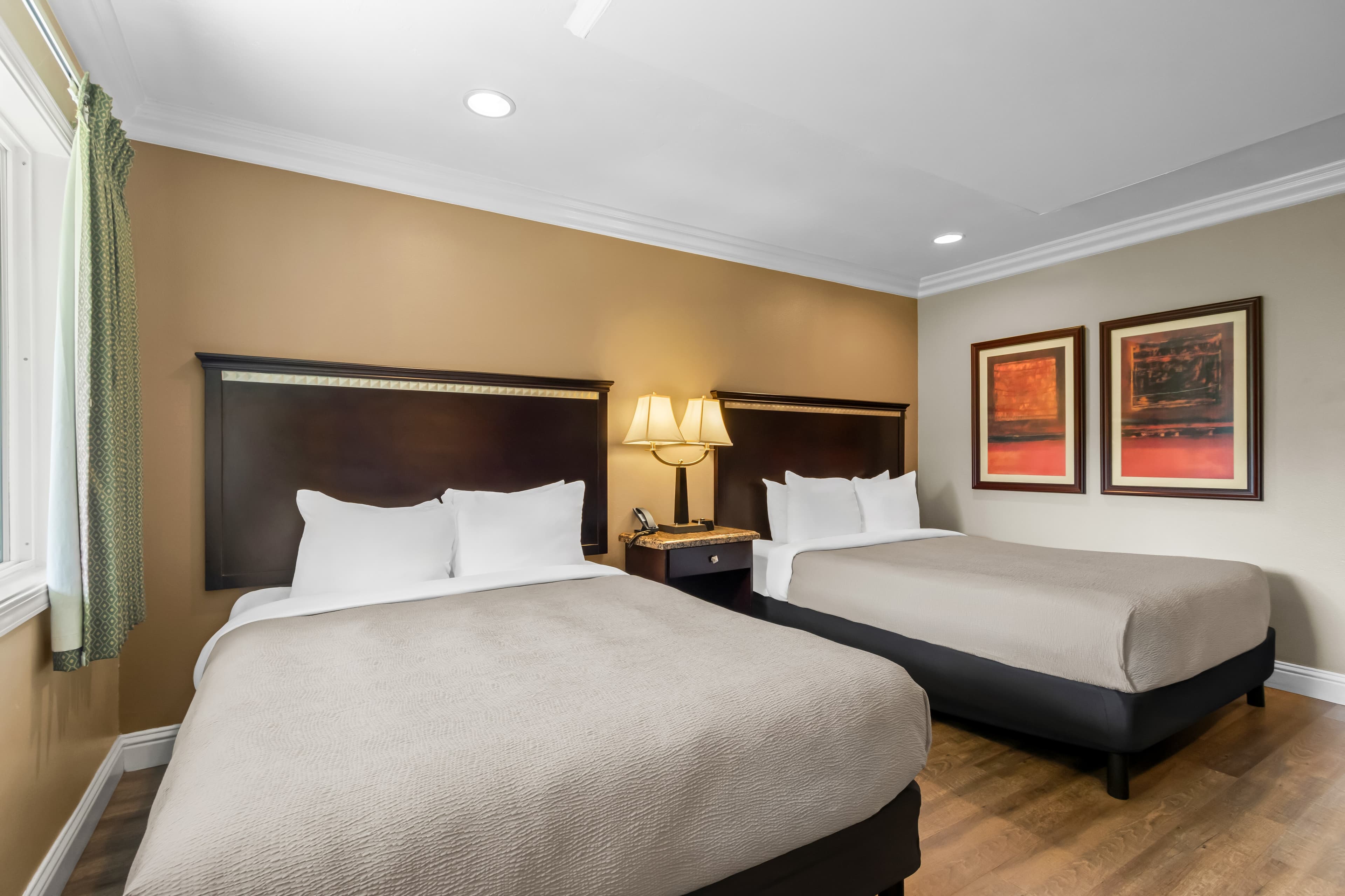Quality Inn & Suites Santa Maria — 13