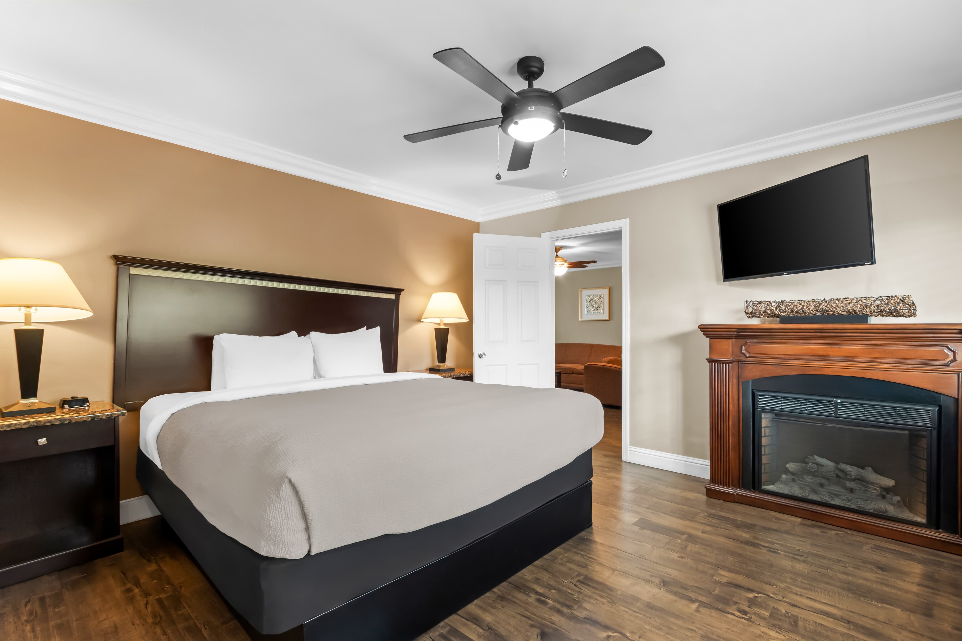 Quality Inn & Suites Santa Maria — 18
