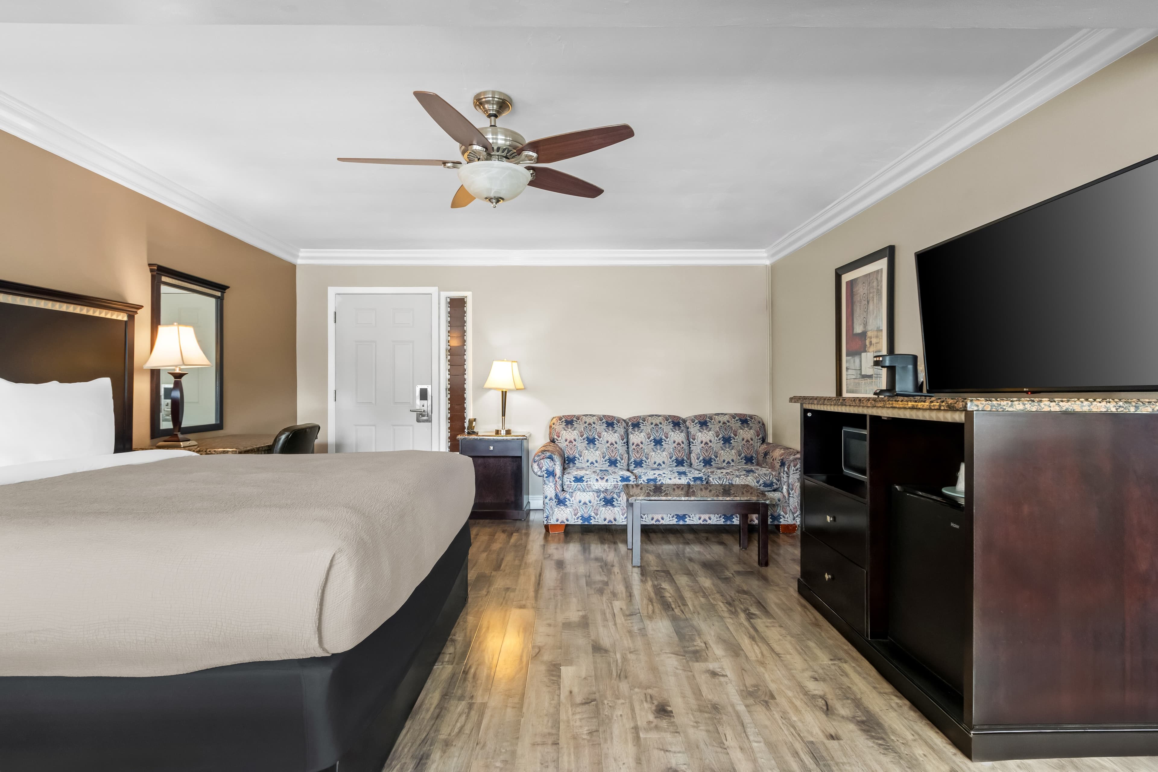 Quality Inn & Suites Santa Maria — 21