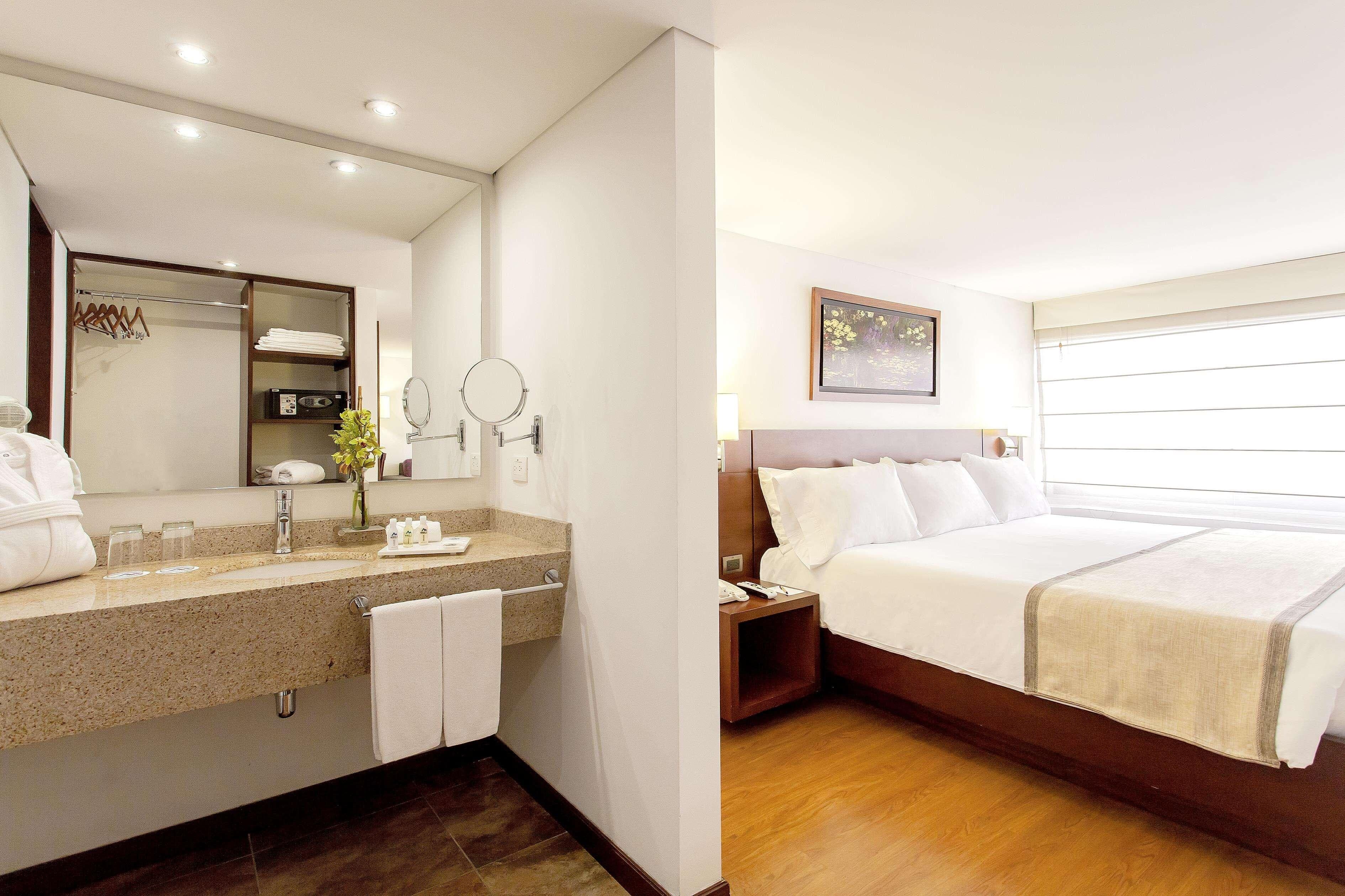 Radisson Bogota Metrotel - Image 4
