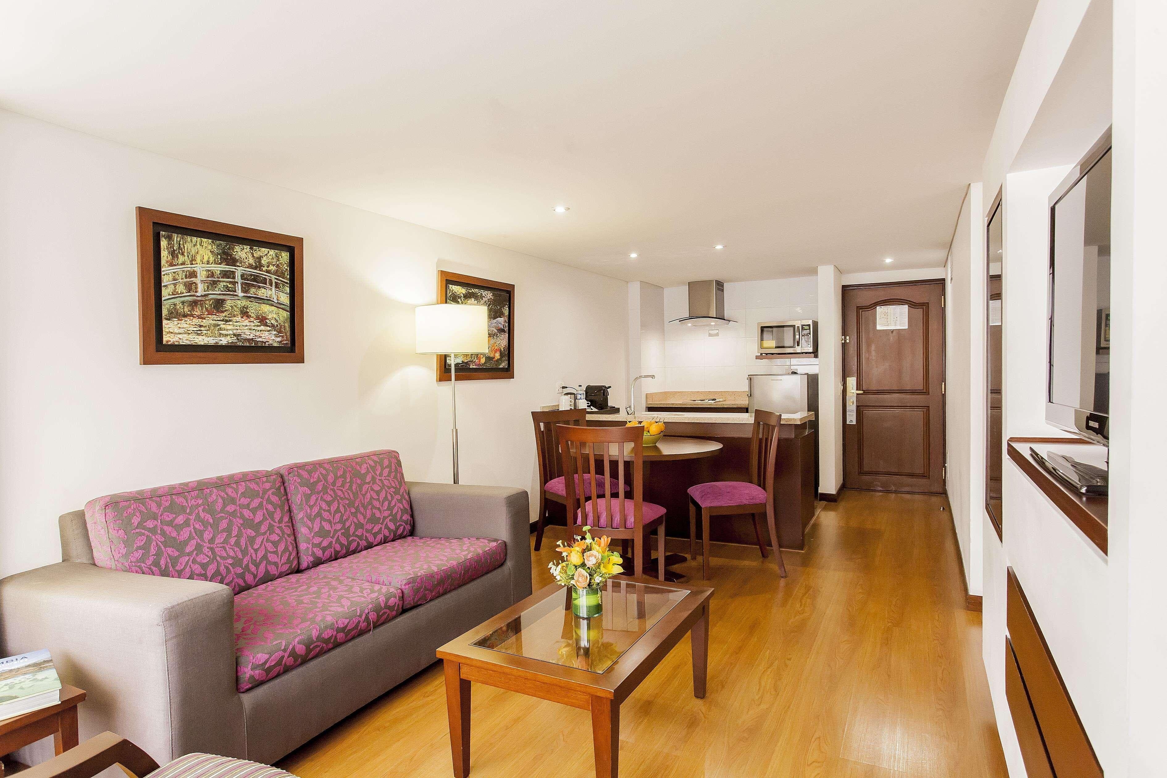 Radisson Bogota Metrotel — 3