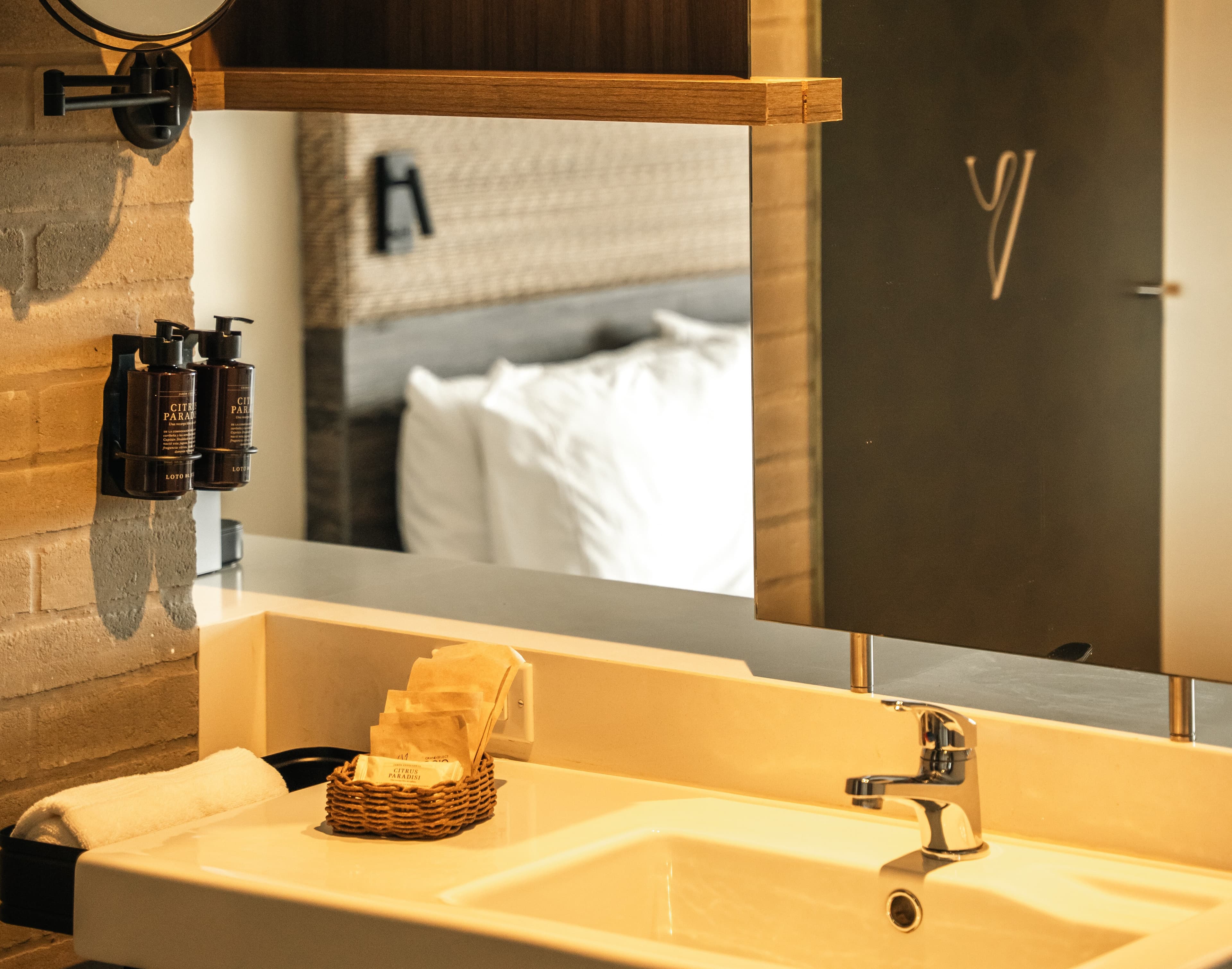 V Grand Hotel, a member of Radisson Individuals — 18