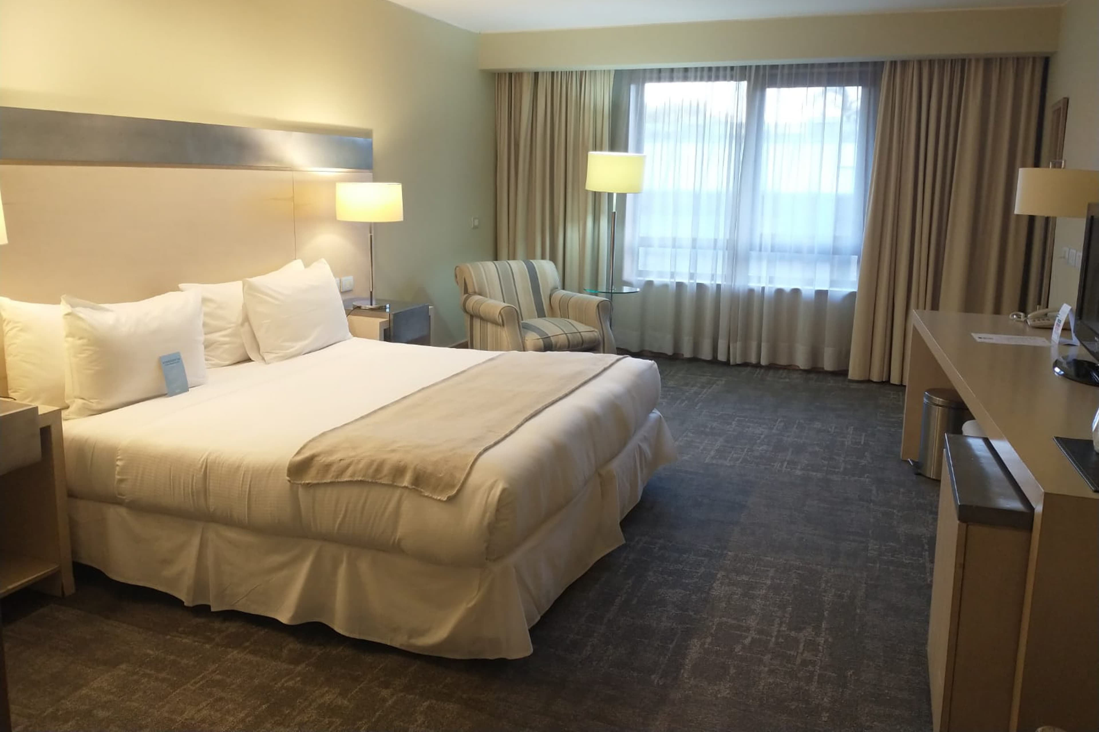Radisson Hotel Puerto Varas — 6