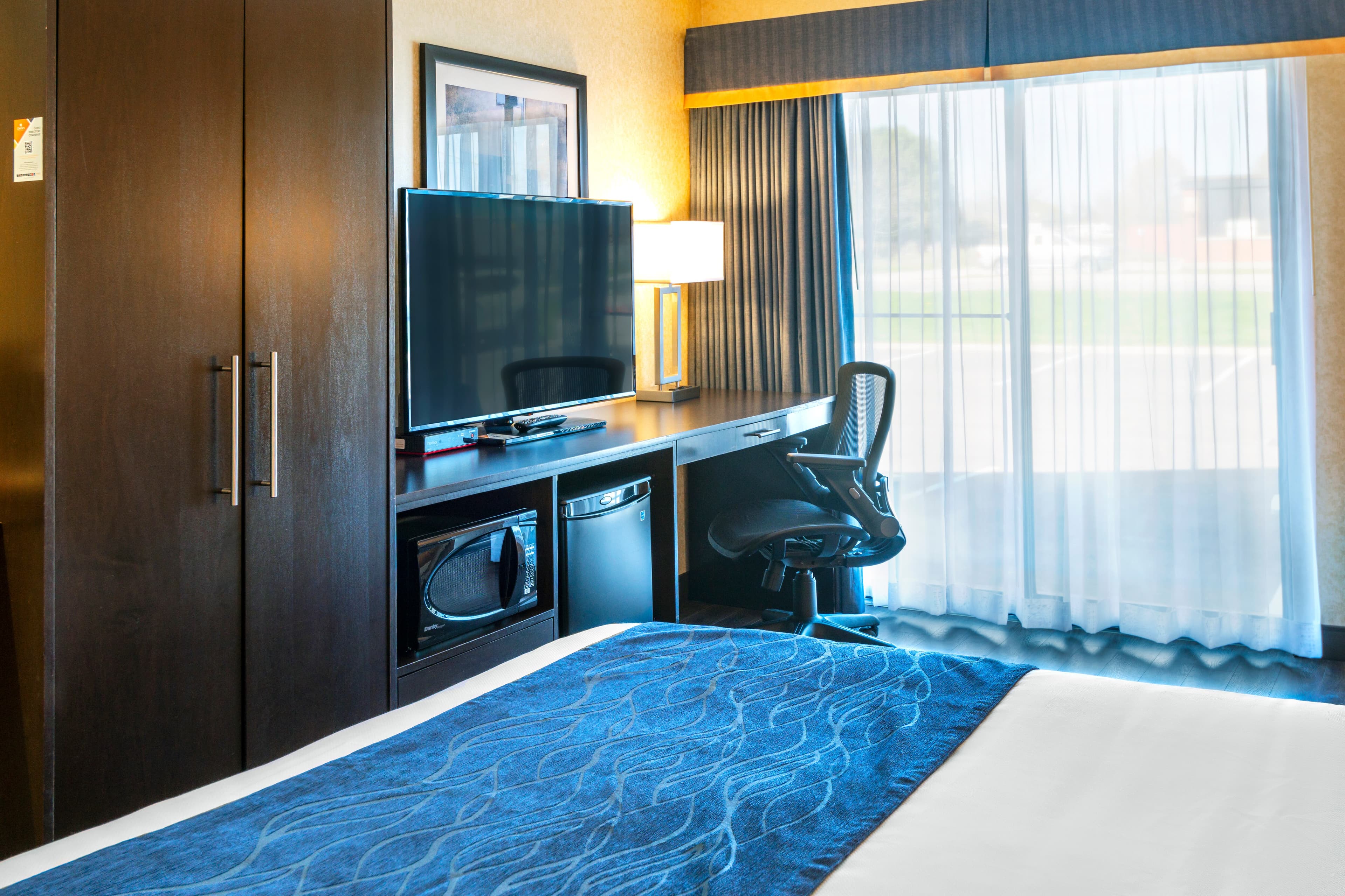 Comfort Inn — 6