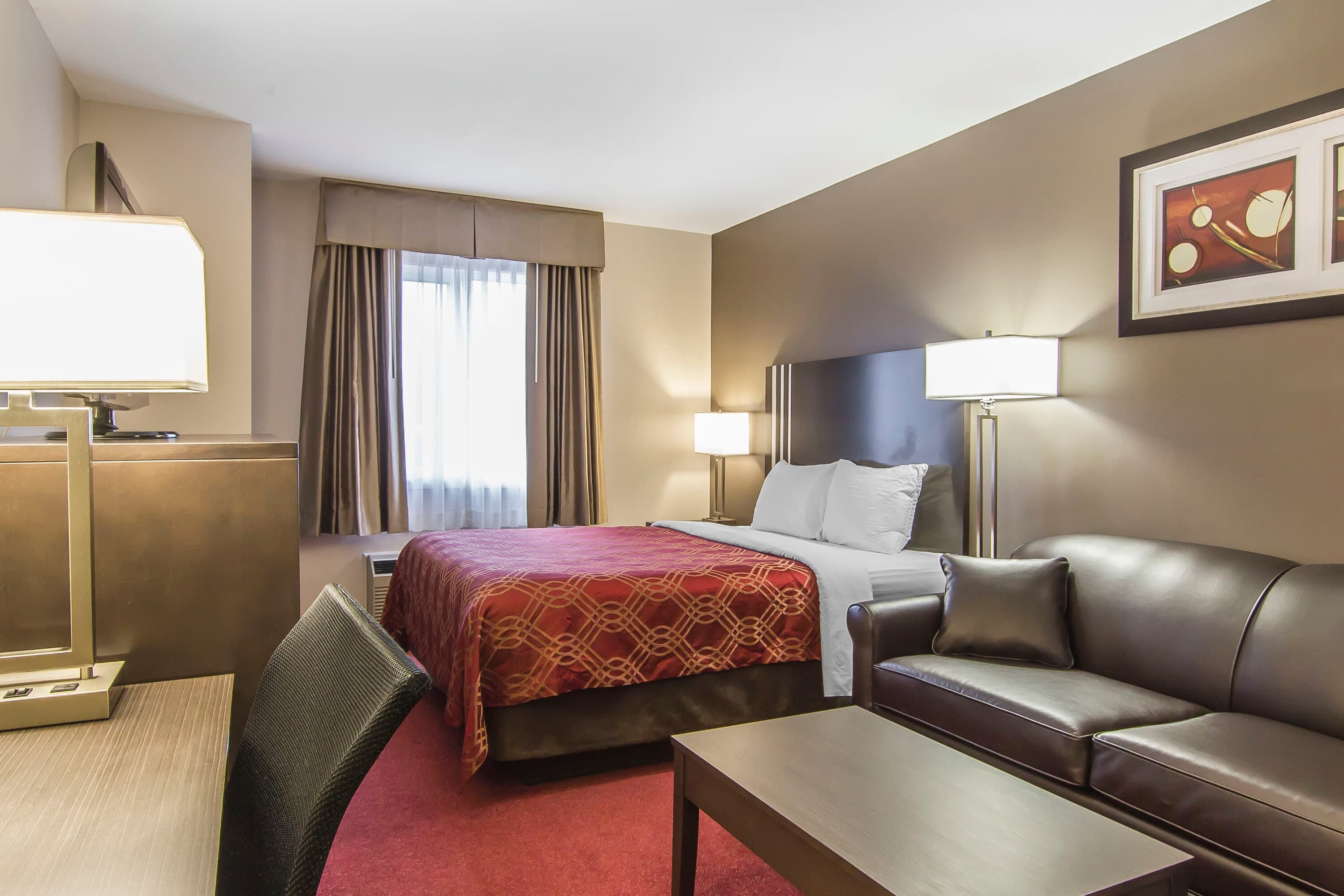 Econo Lodge Inn & Suites — 26
