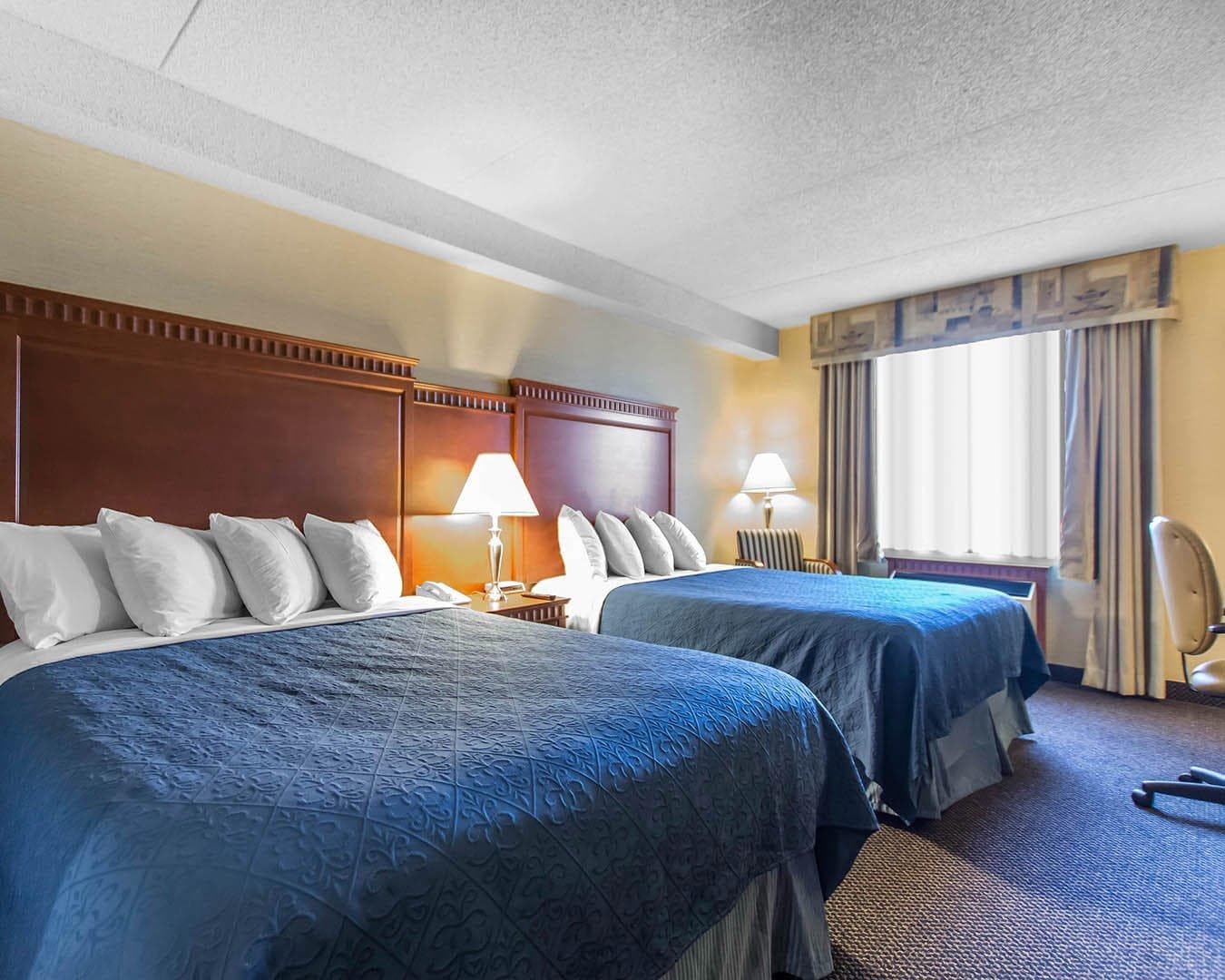 Quality Inn & Suites Bay Front - Image 5