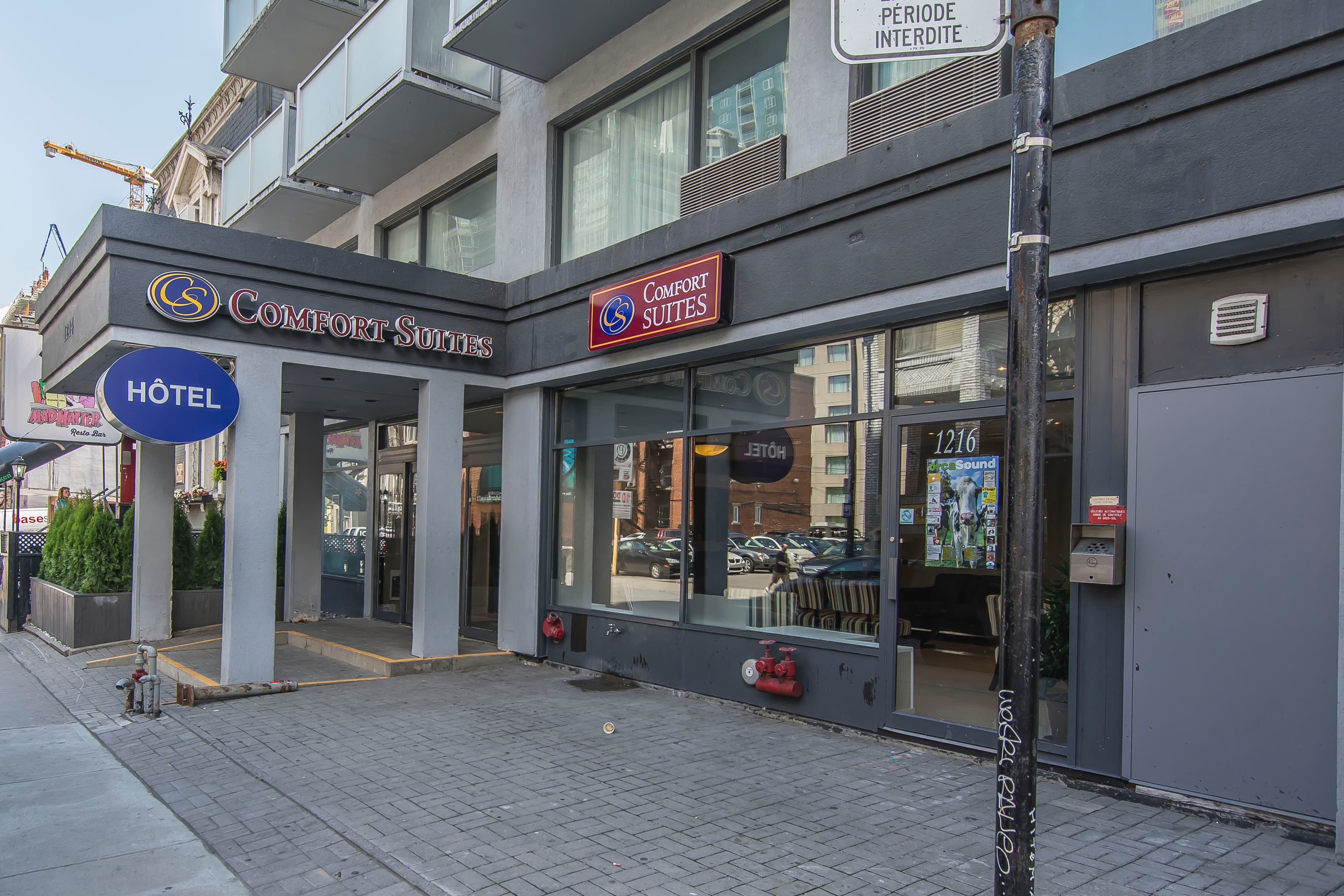 Comfort Suites Downtown - Image 1