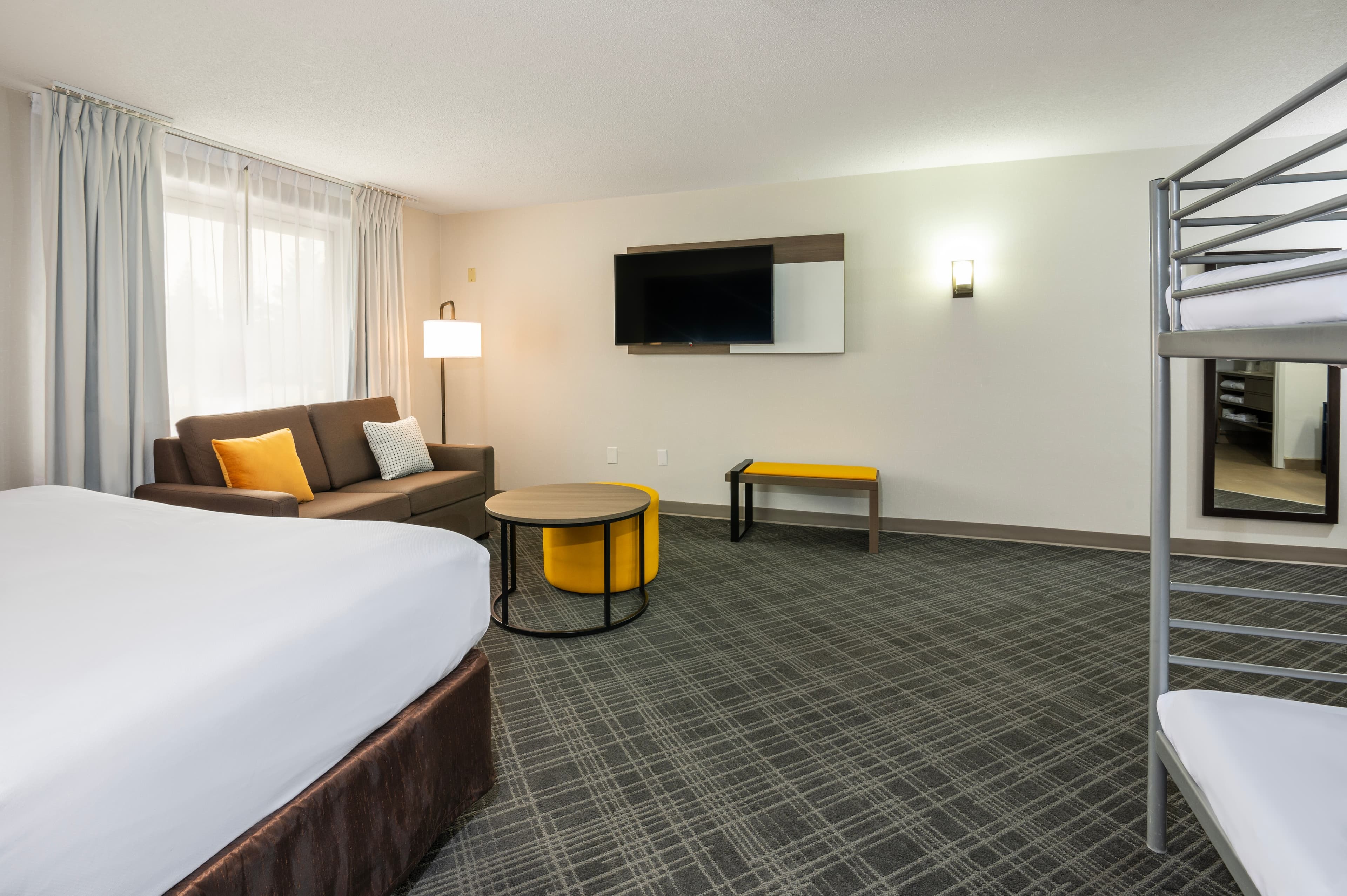 Comfort Inn & Suites — 10