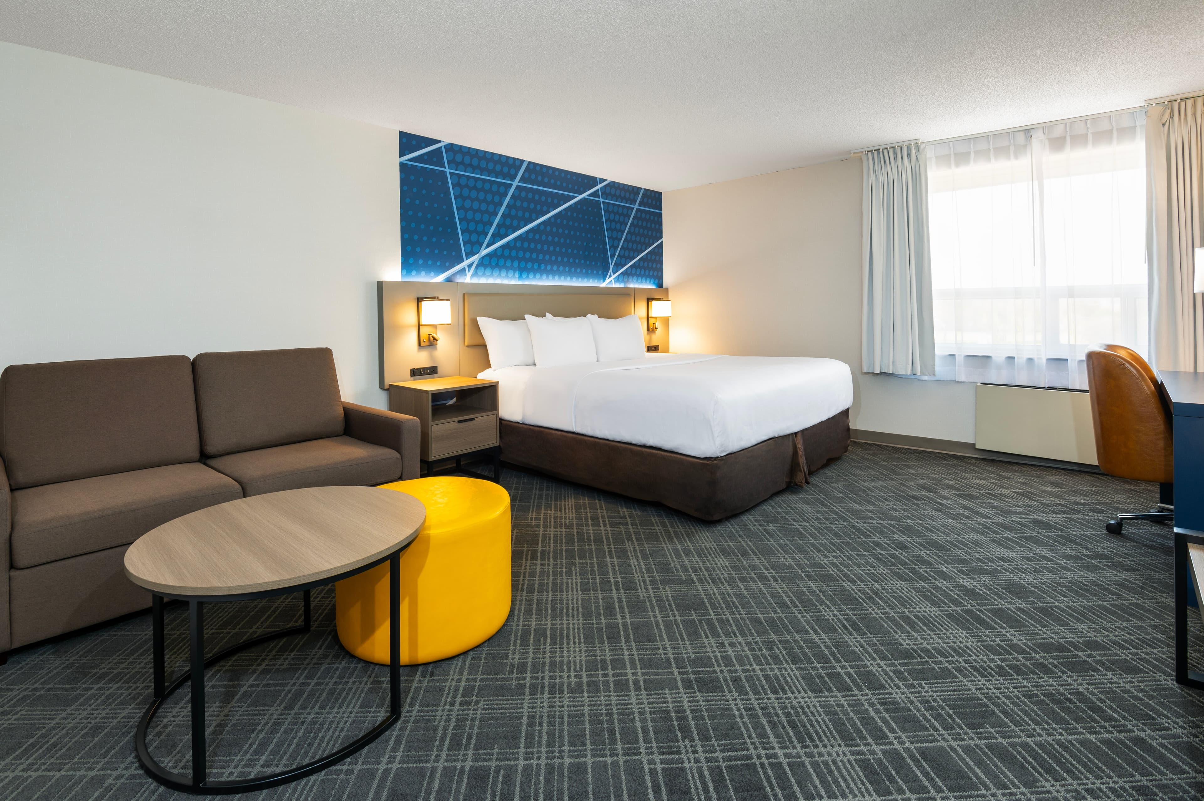 Comfort Inn & Suites — 11