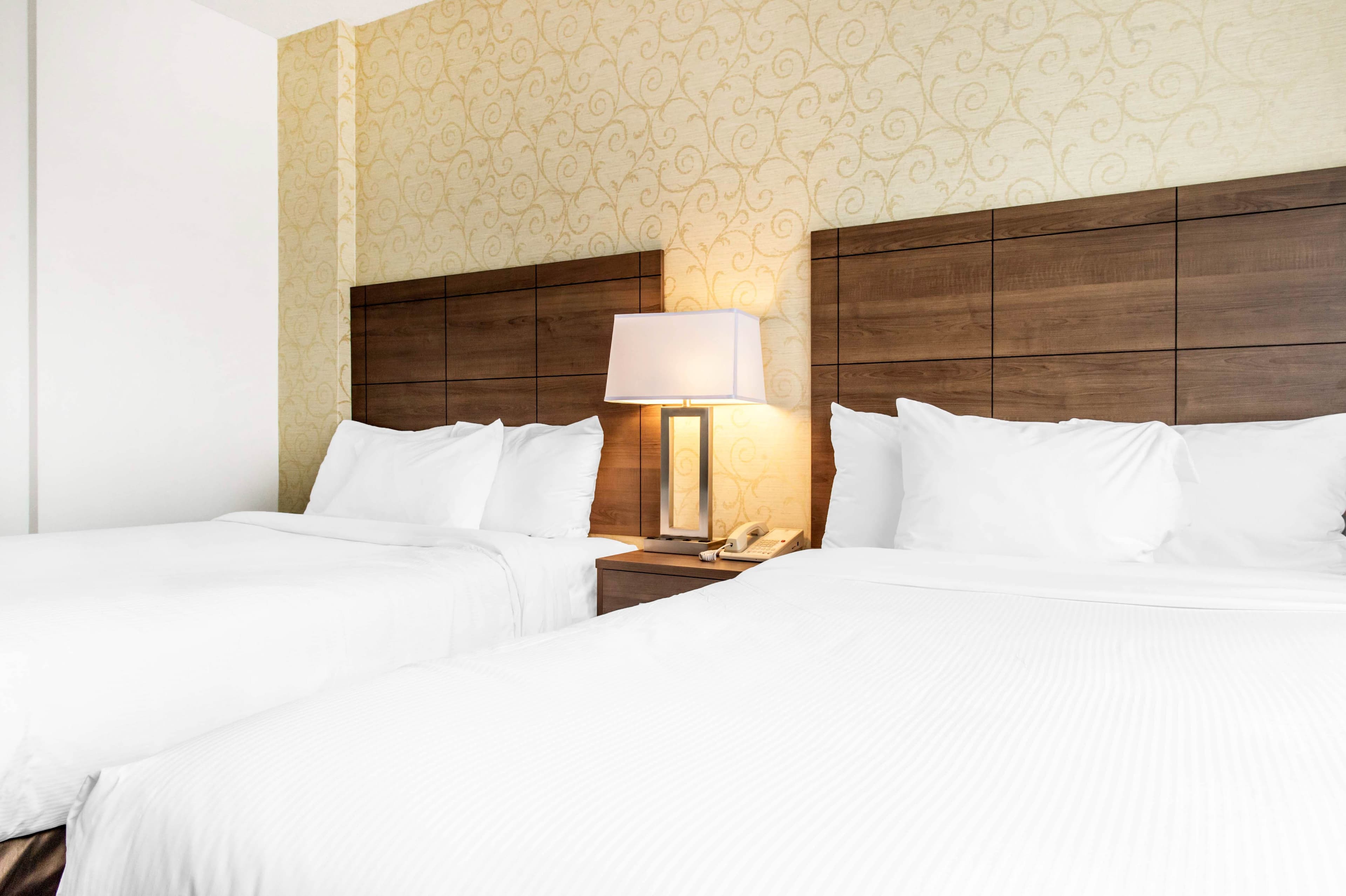 Quality Hotel Dorval Aeroport — 11