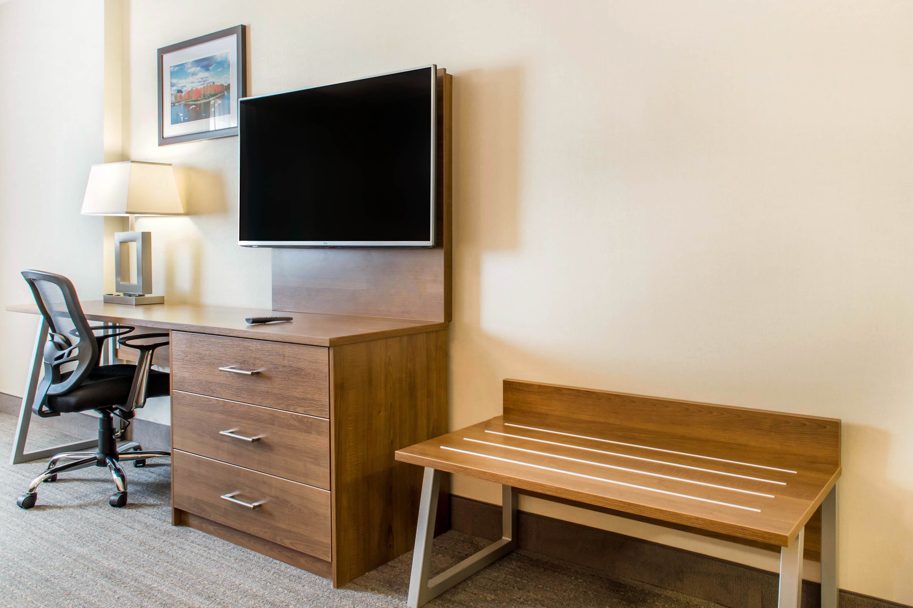 Quality Hotel Dorval Aeroport - Image 3