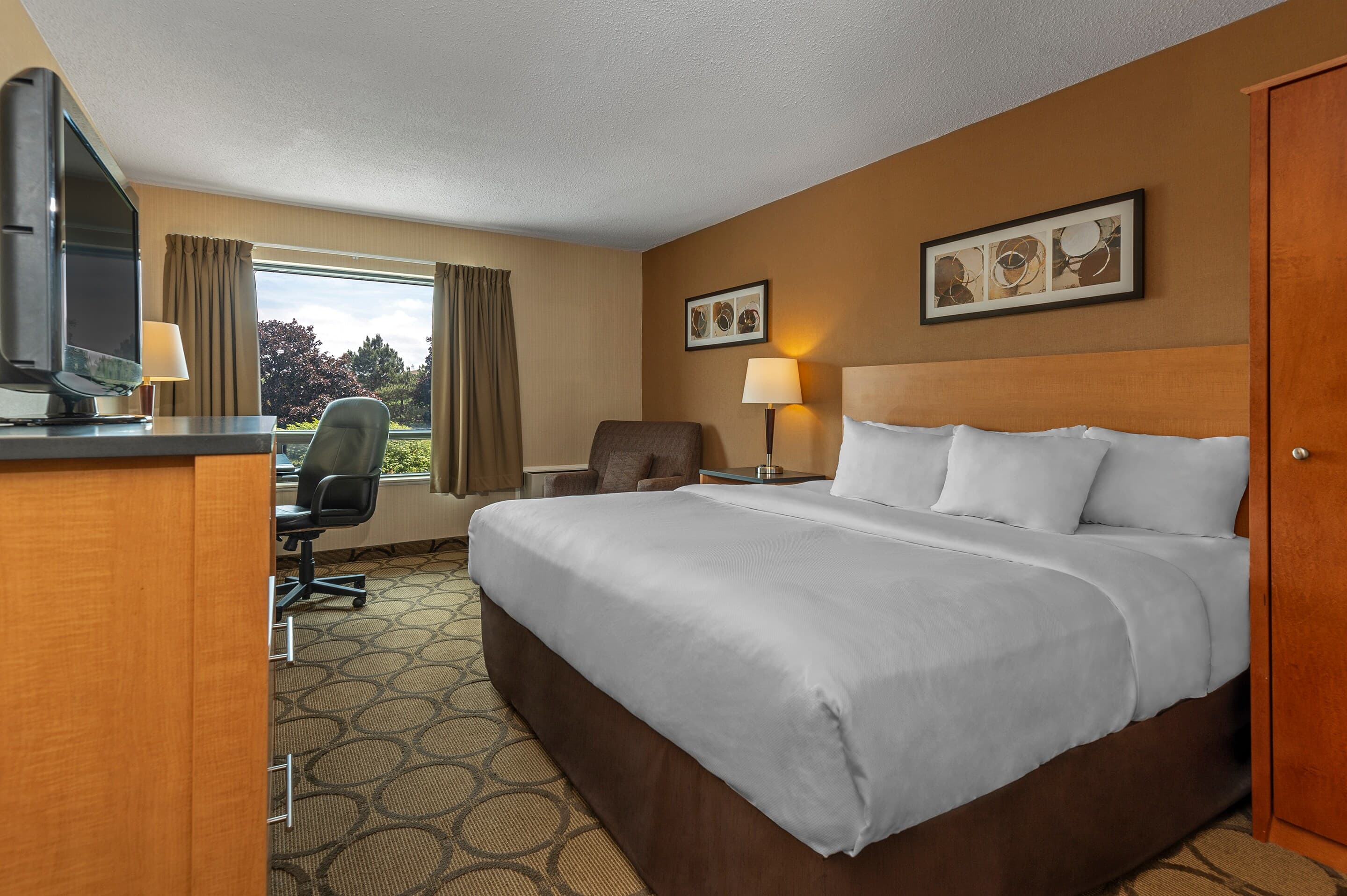 Comfort Inn West — 18