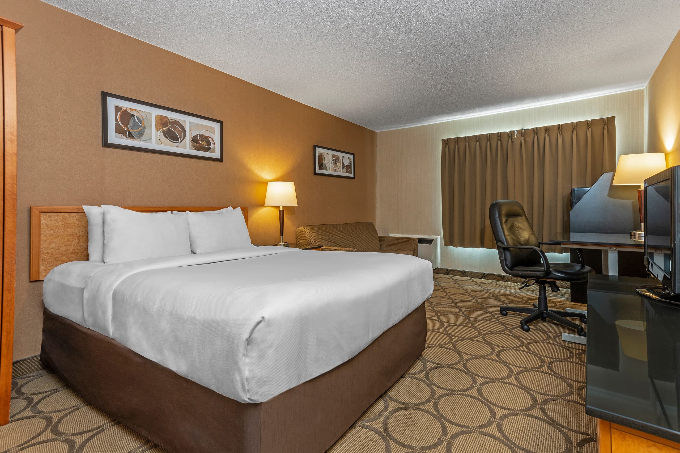 Comfort Inn West — 25