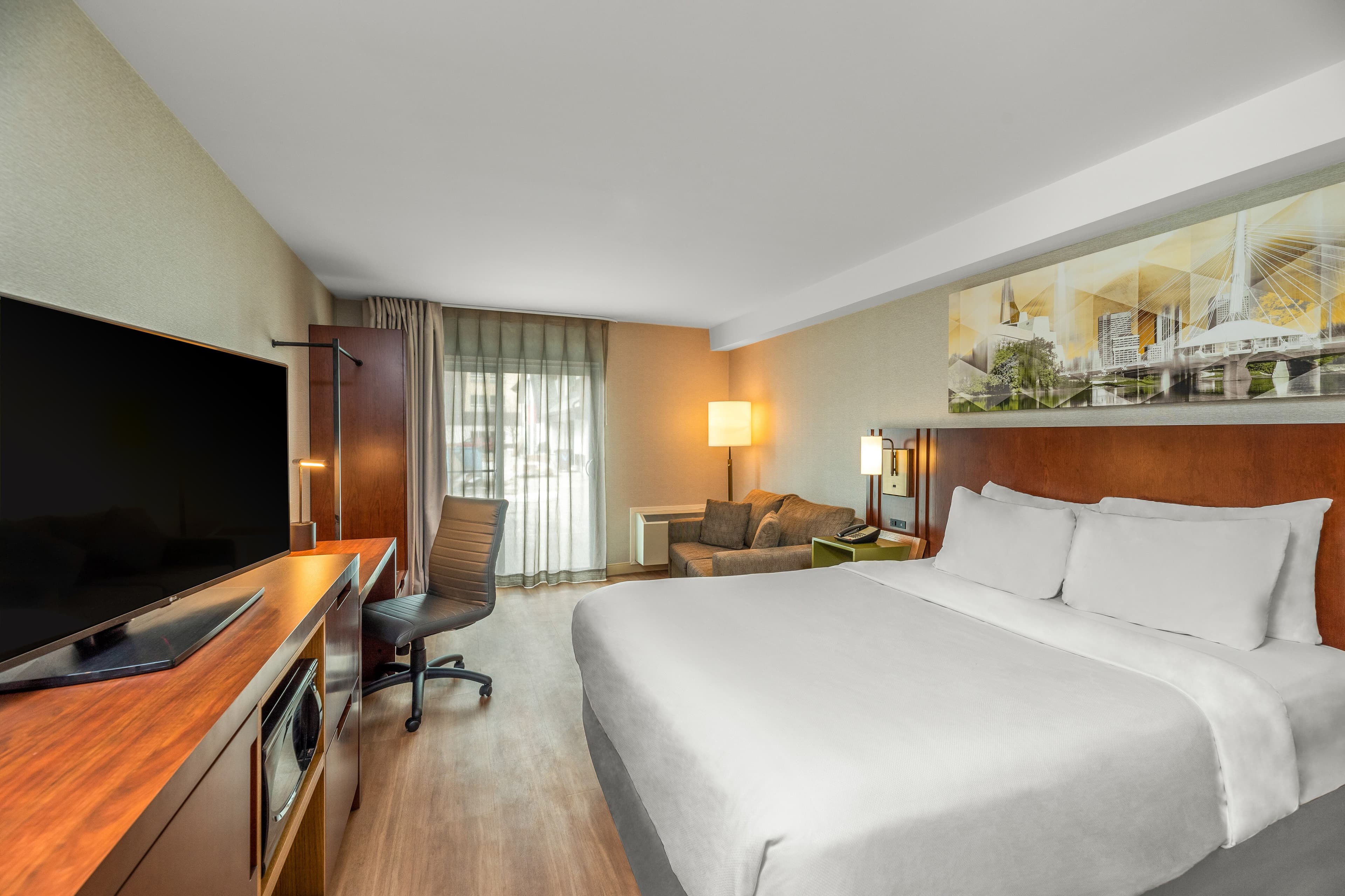 Comfort Inn Airport — 6