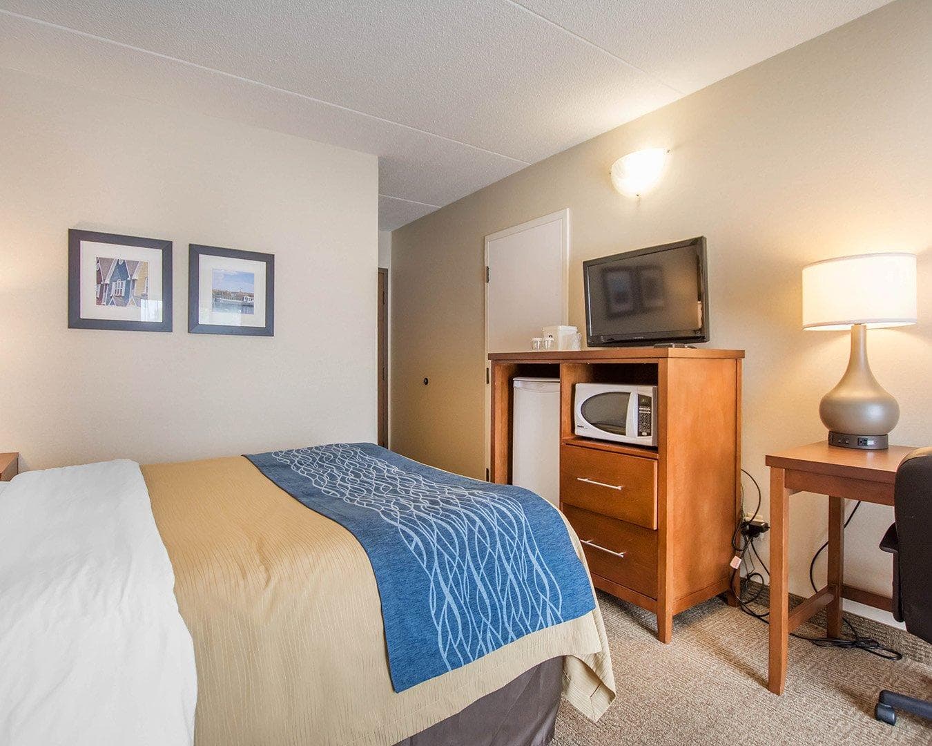 Comfort Inn — 18