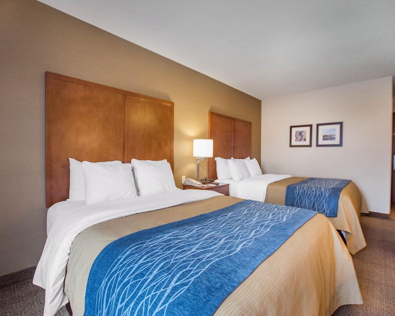 Comfort Inn - Image 3