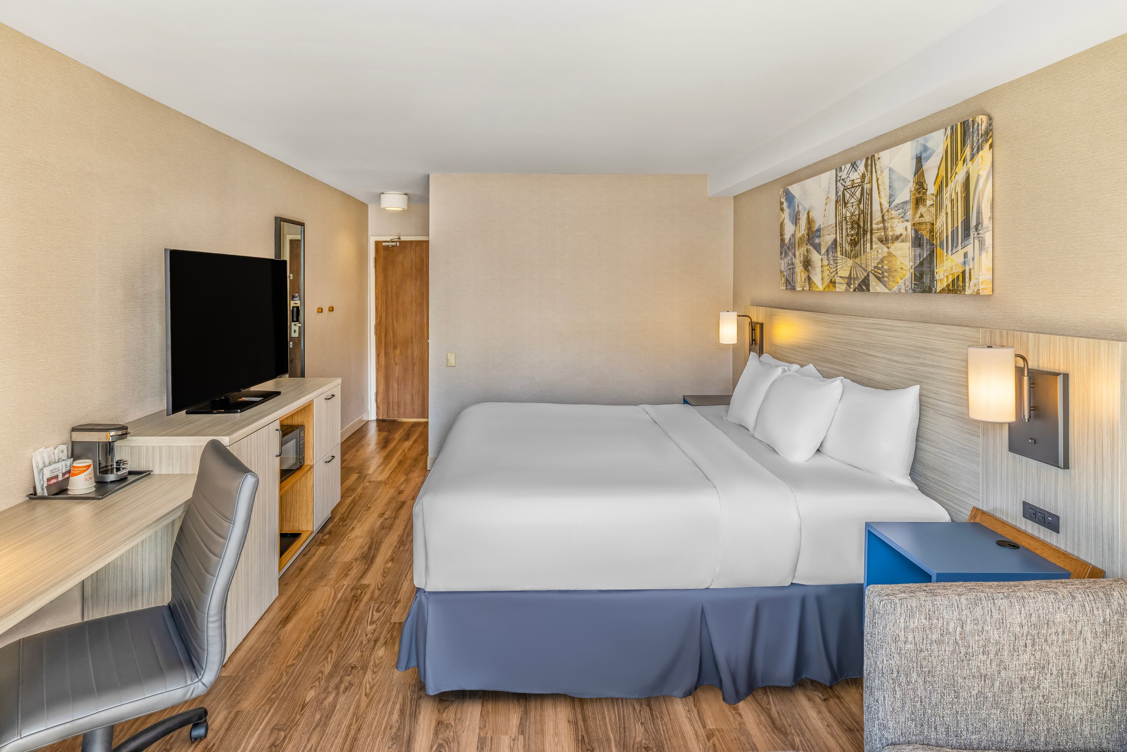 Comfort Inn — 7