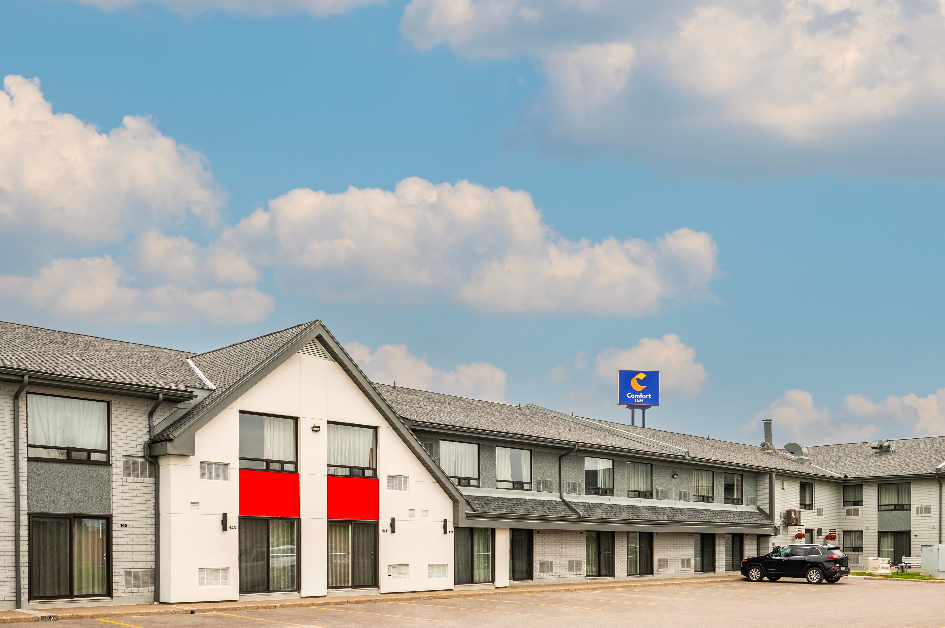 Comfort Inn - Image 1