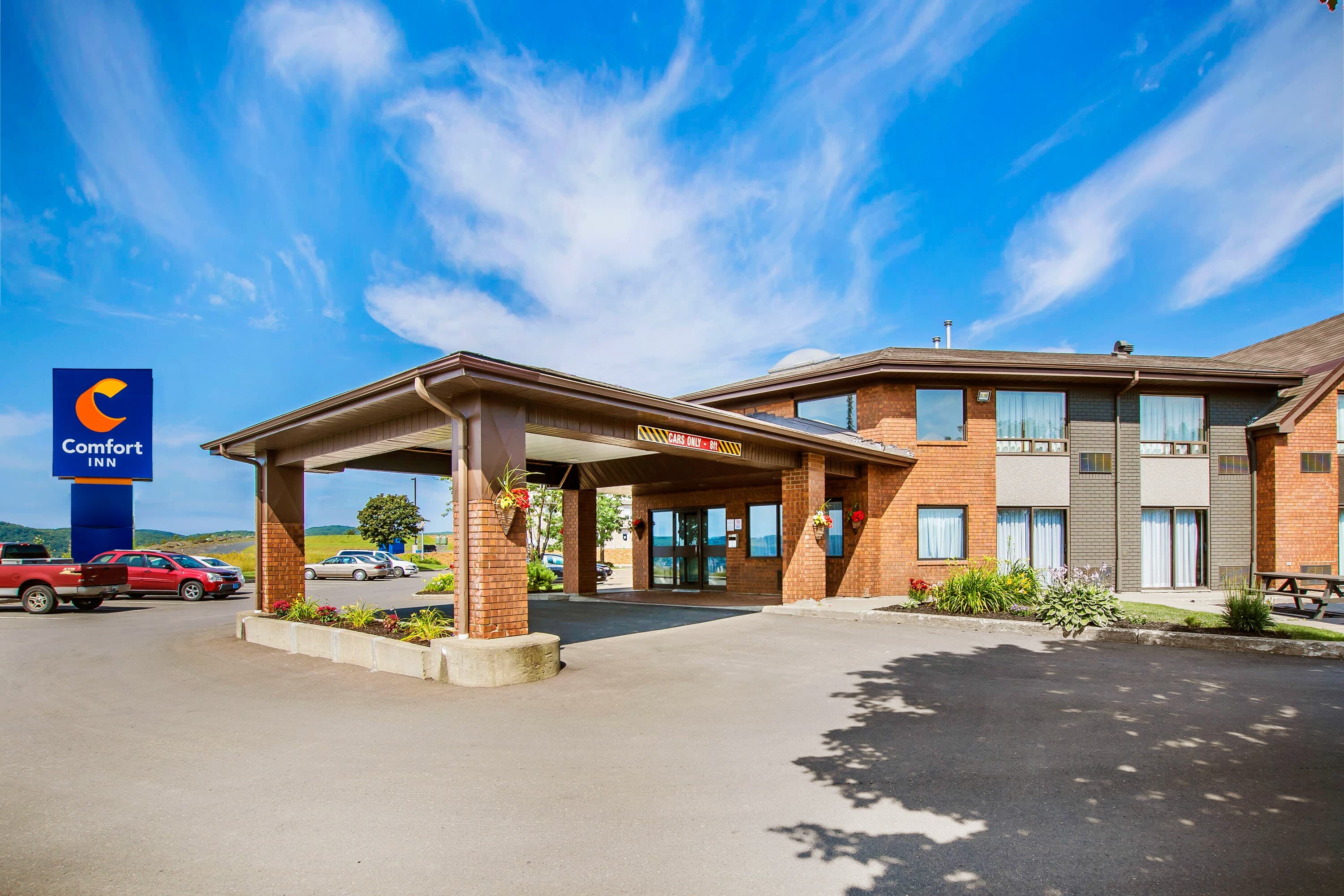 Comfort Inn - Image 1