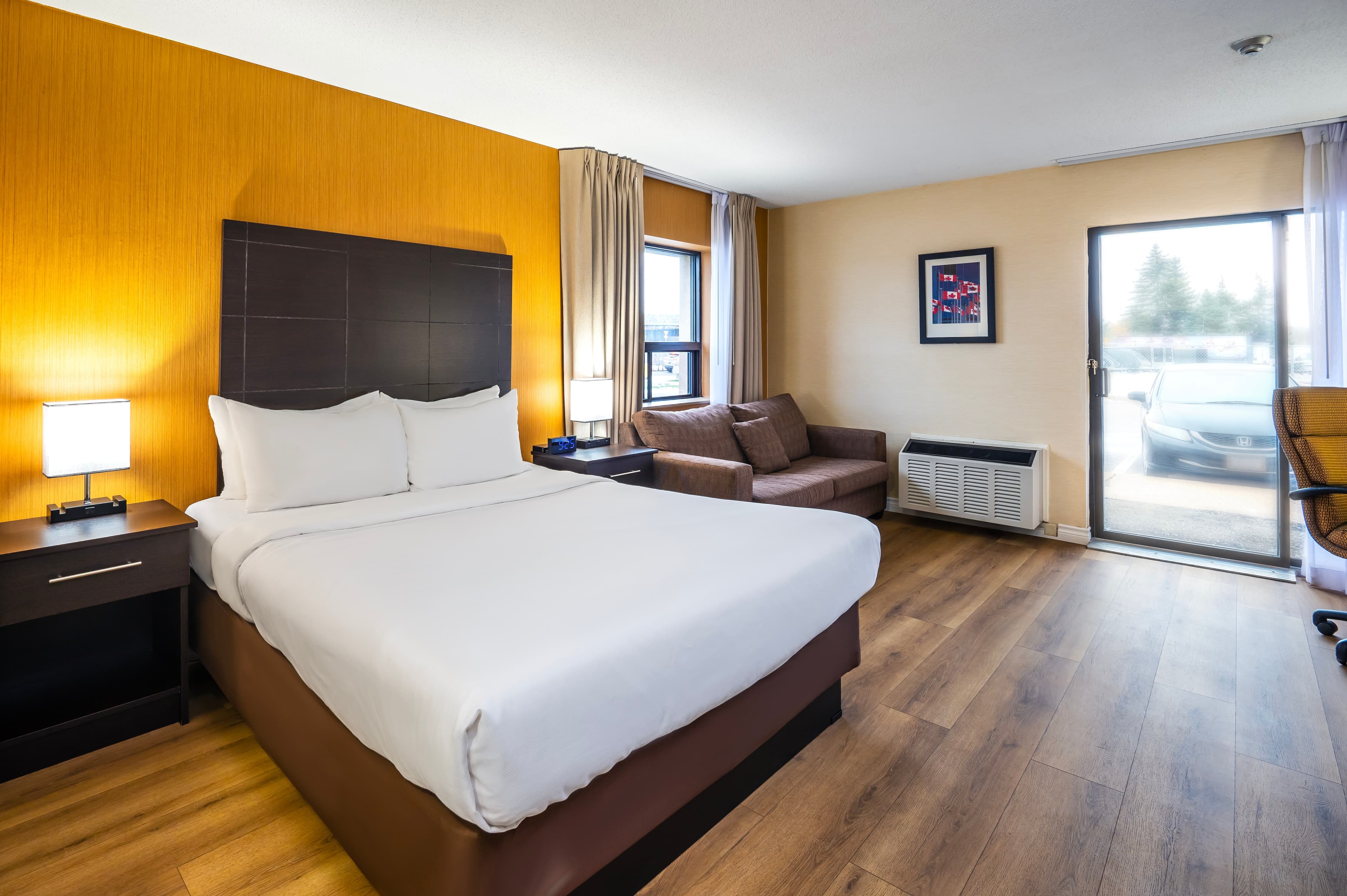 Quality Inn - Image 3