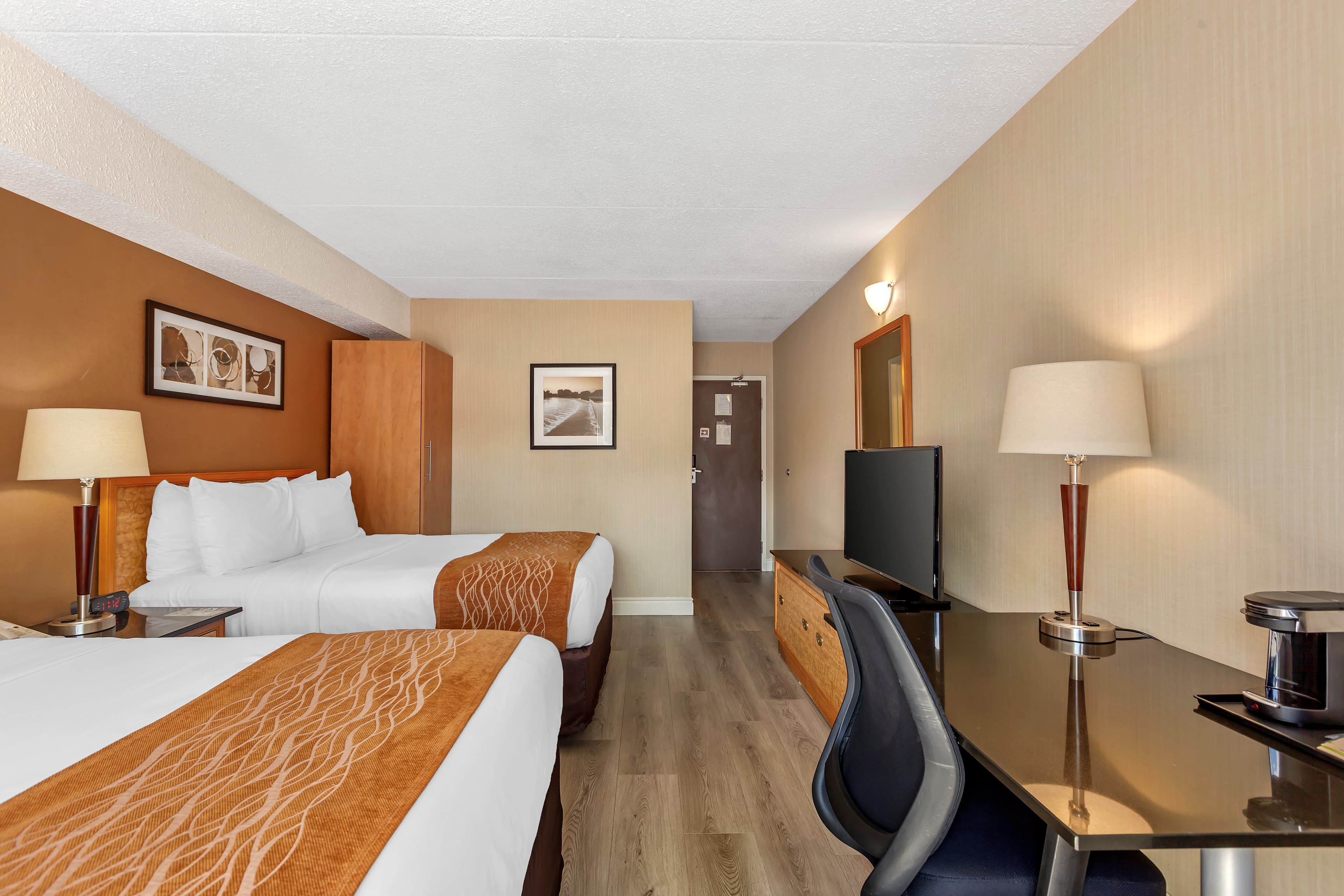 Comfort Inn — 7