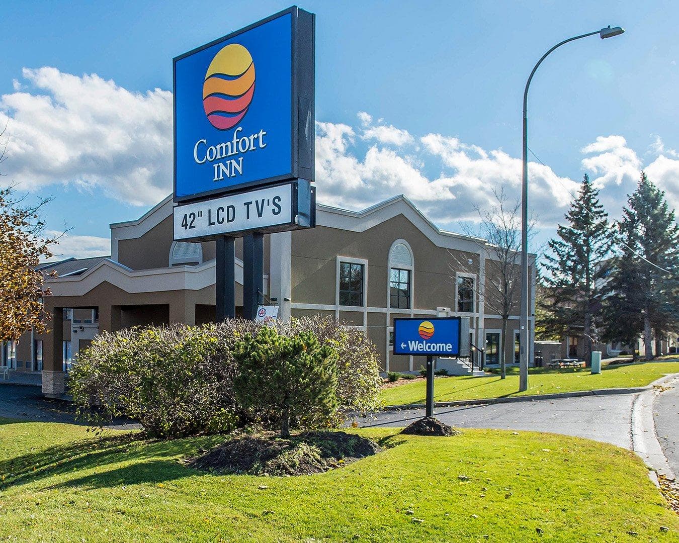 Comfort Inn - Image 1
