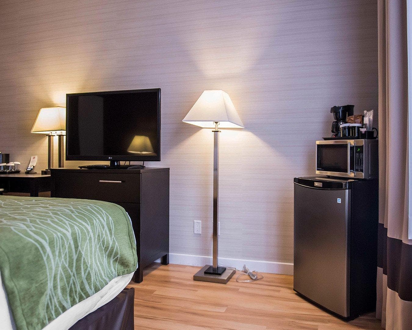 Comfort Inn - Image 4