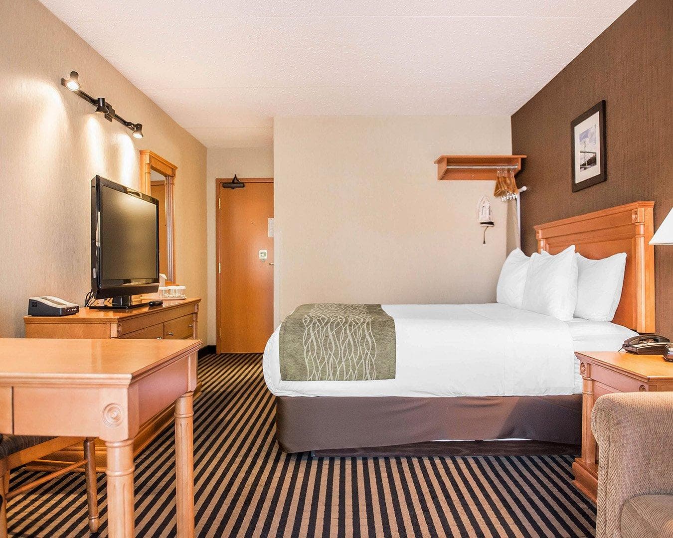 Comfort Inn — 10