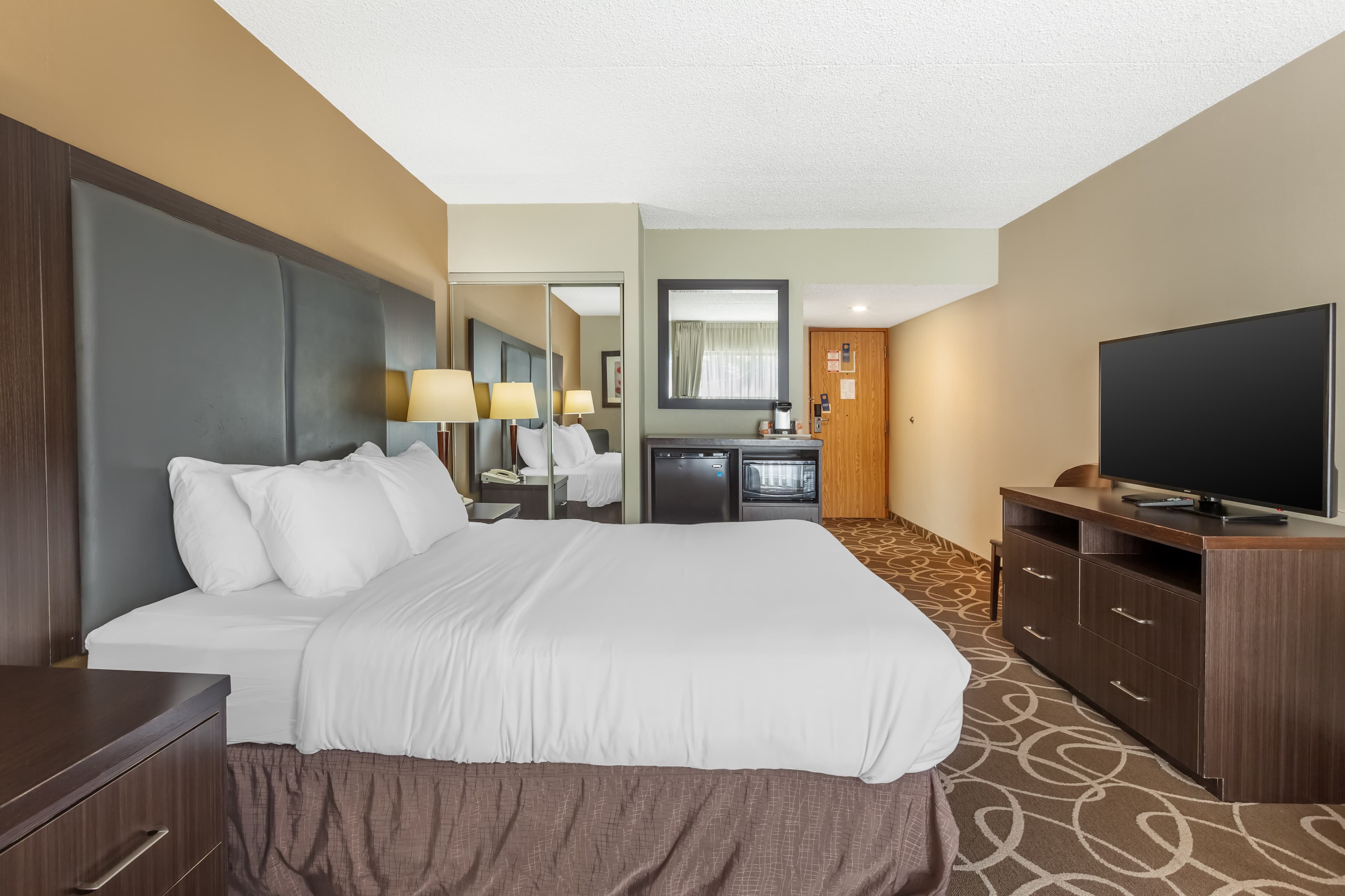 Comfort Inn — 24
