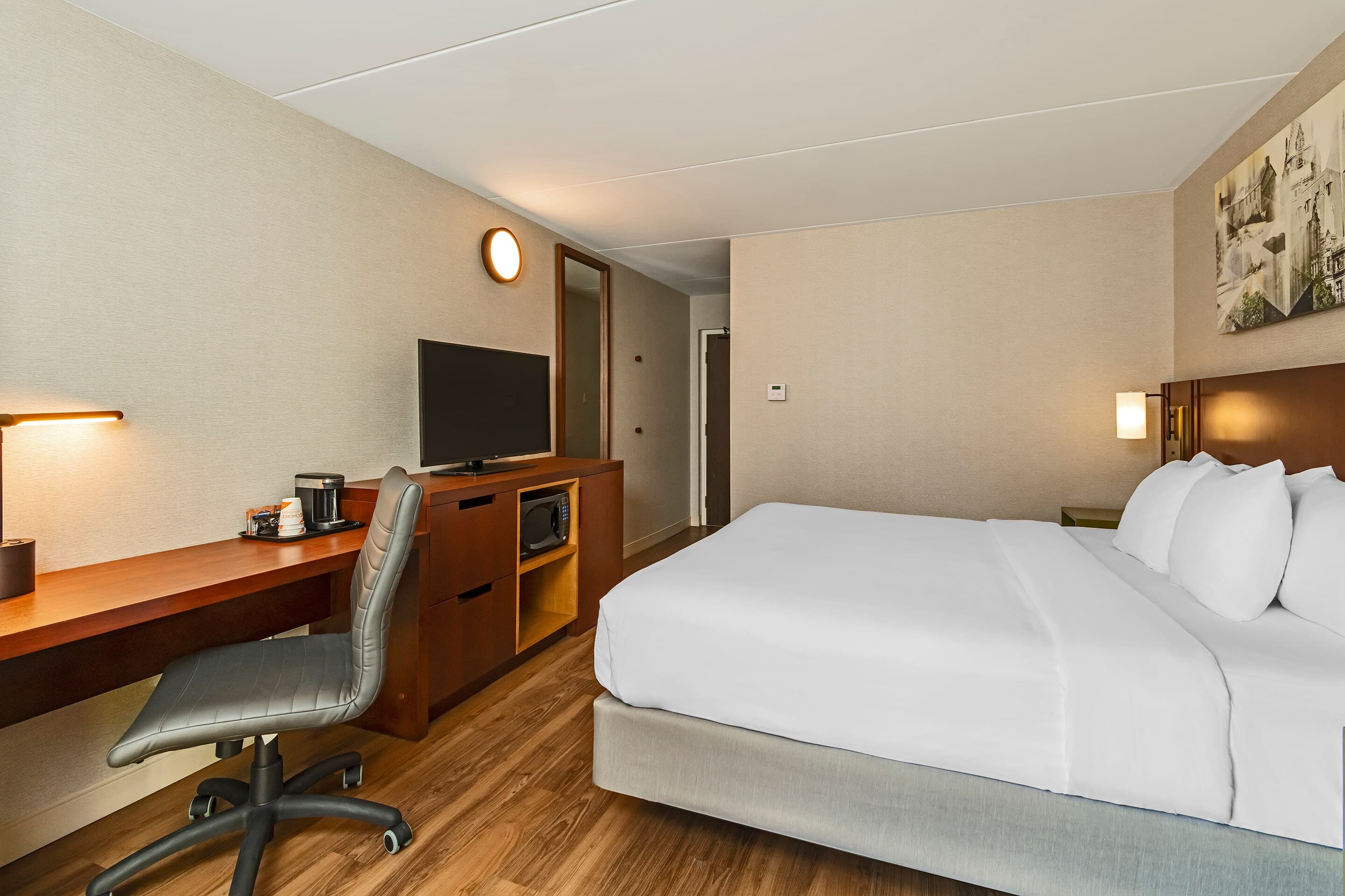 Comfort Inn — 6