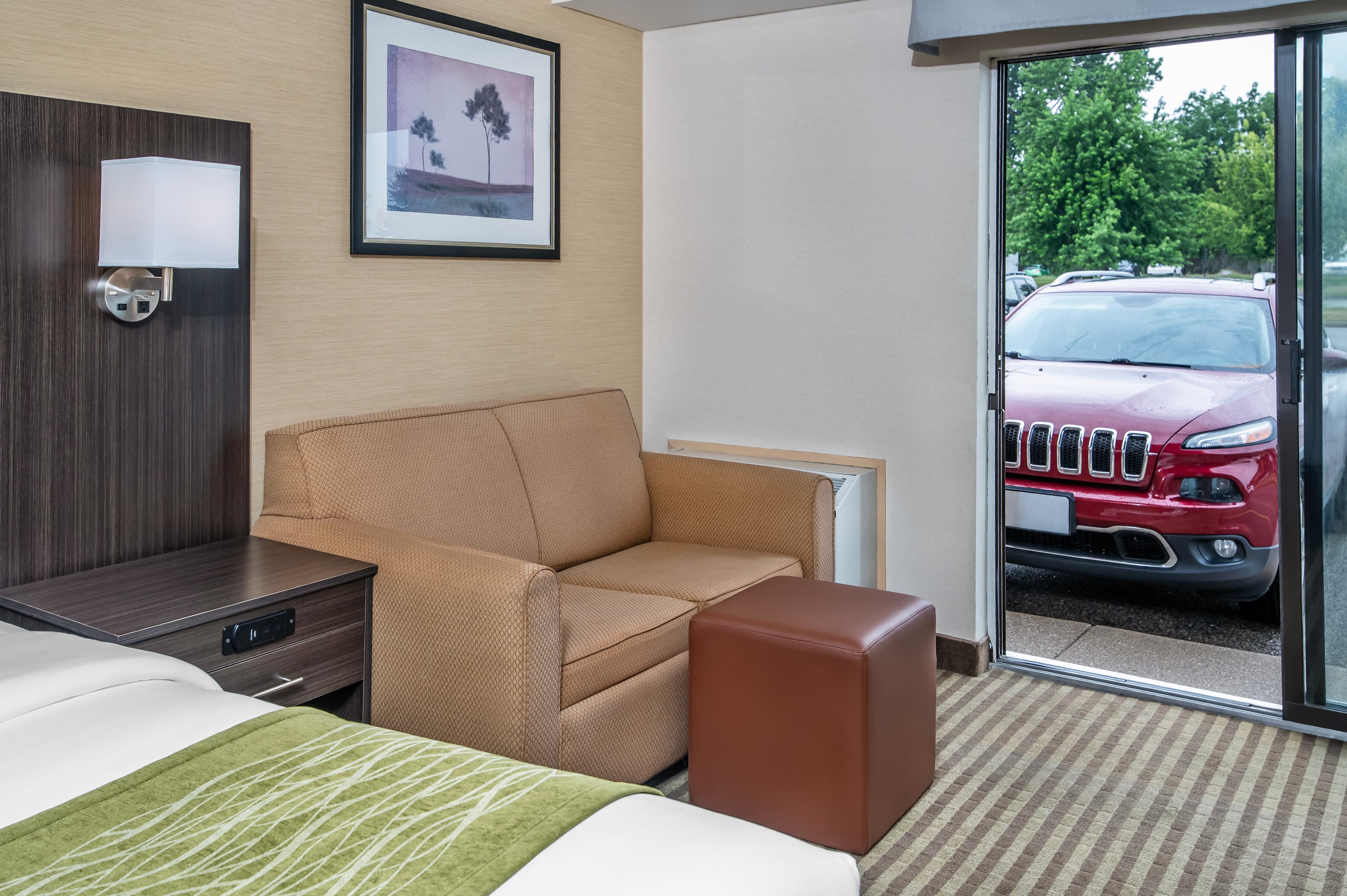Comfort Inn - Image 3