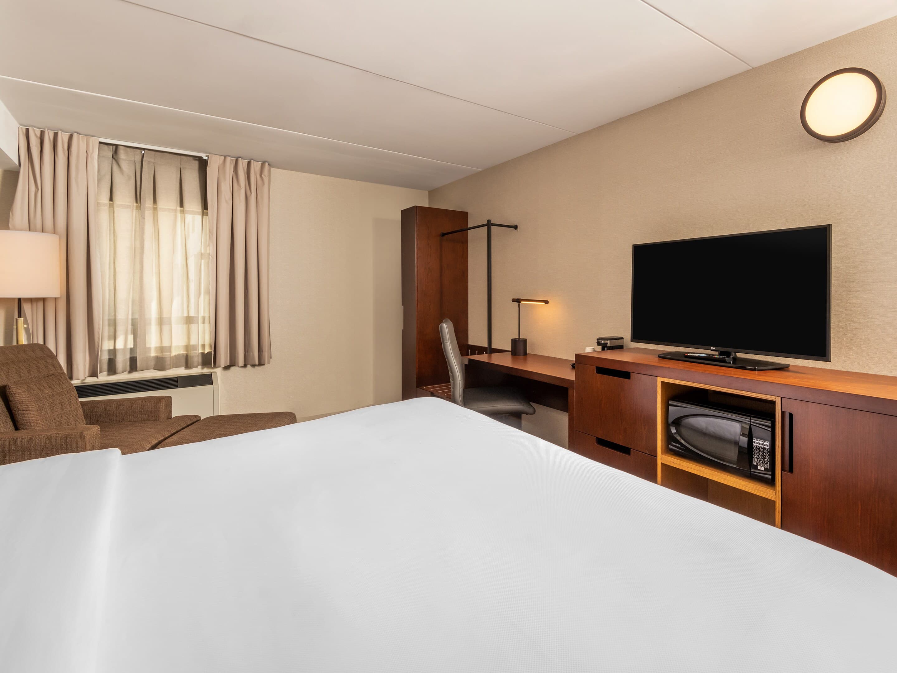 Comfort Inn West — 19