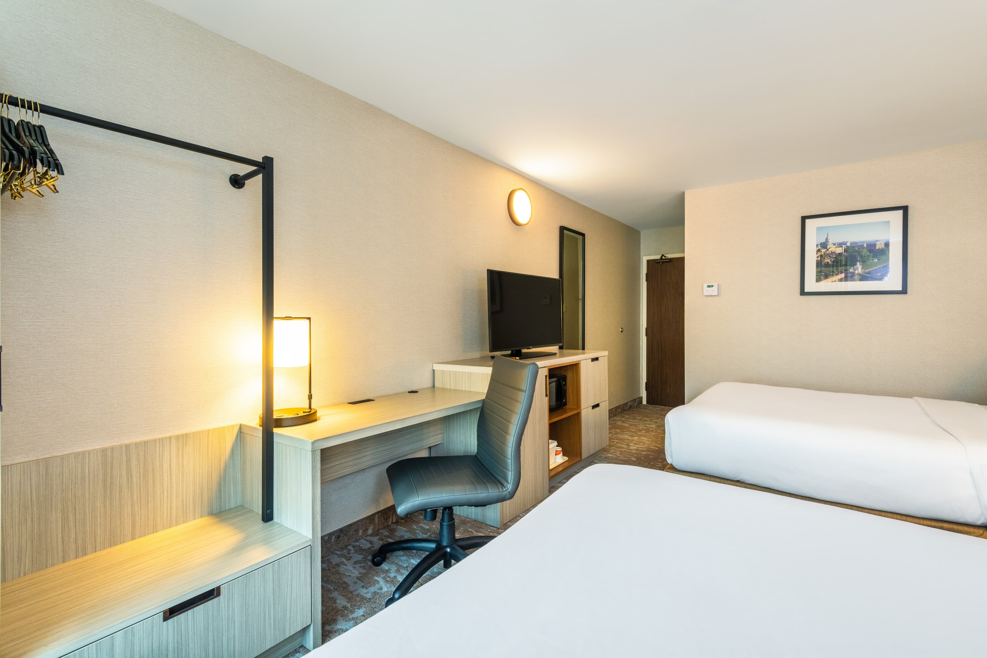 Comfort Inn Hwy. 401 — 12