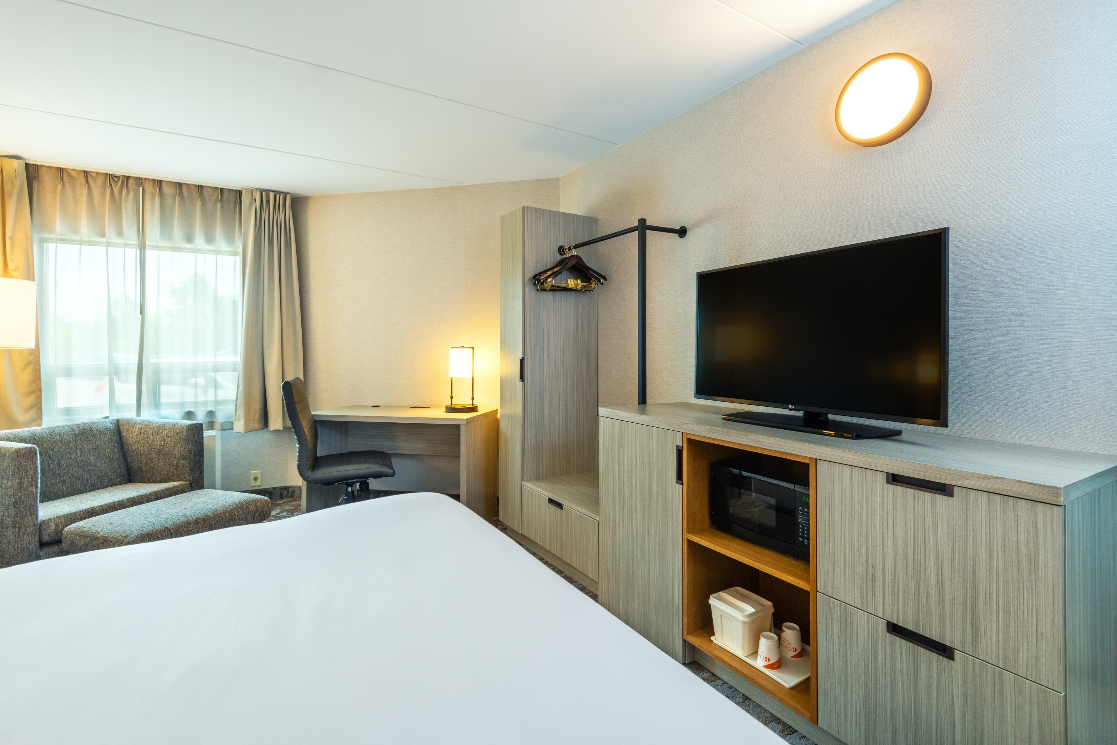 Comfort Inn Hwy. 401 — 31