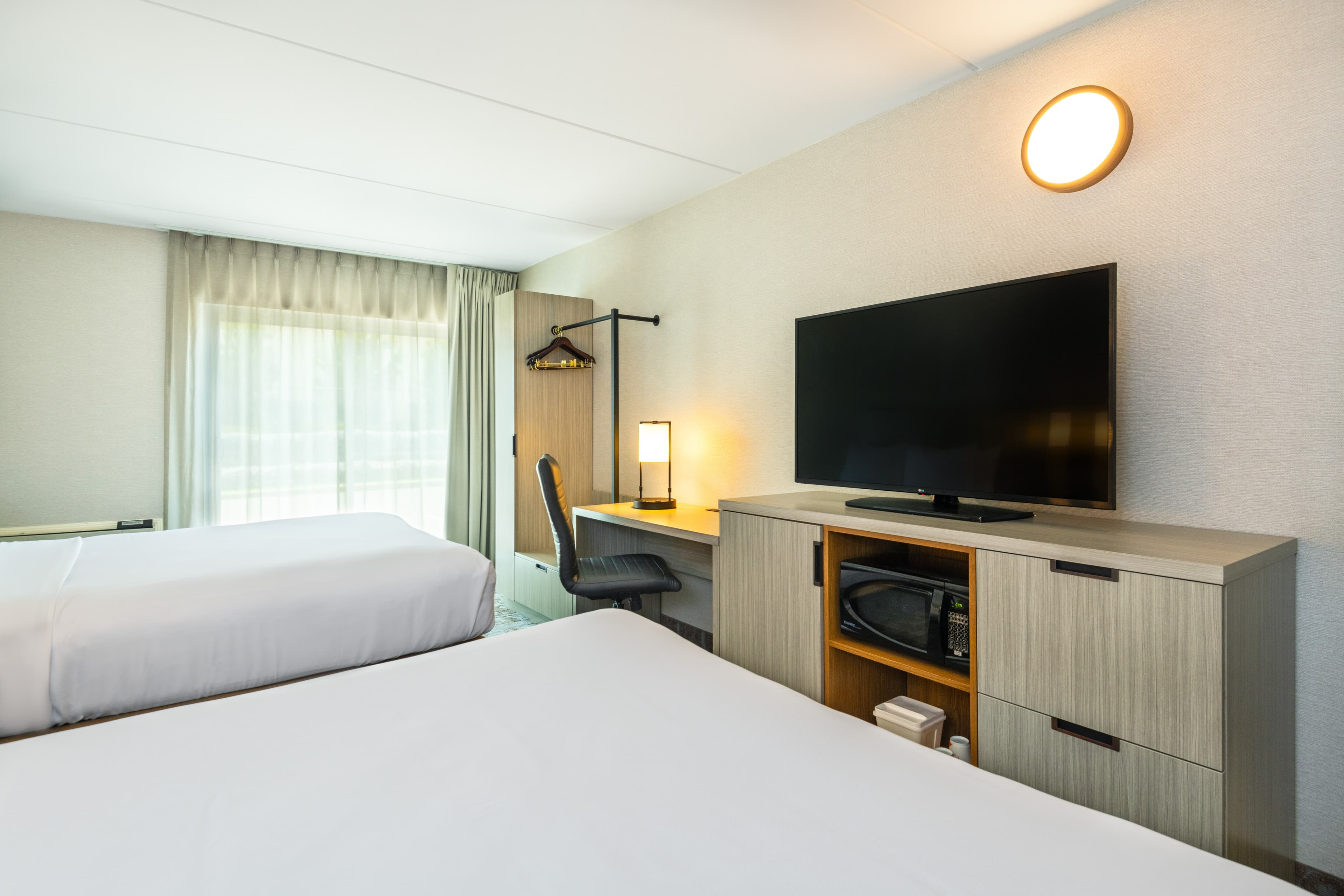 Comfort Inn Hwy. 401 — 48