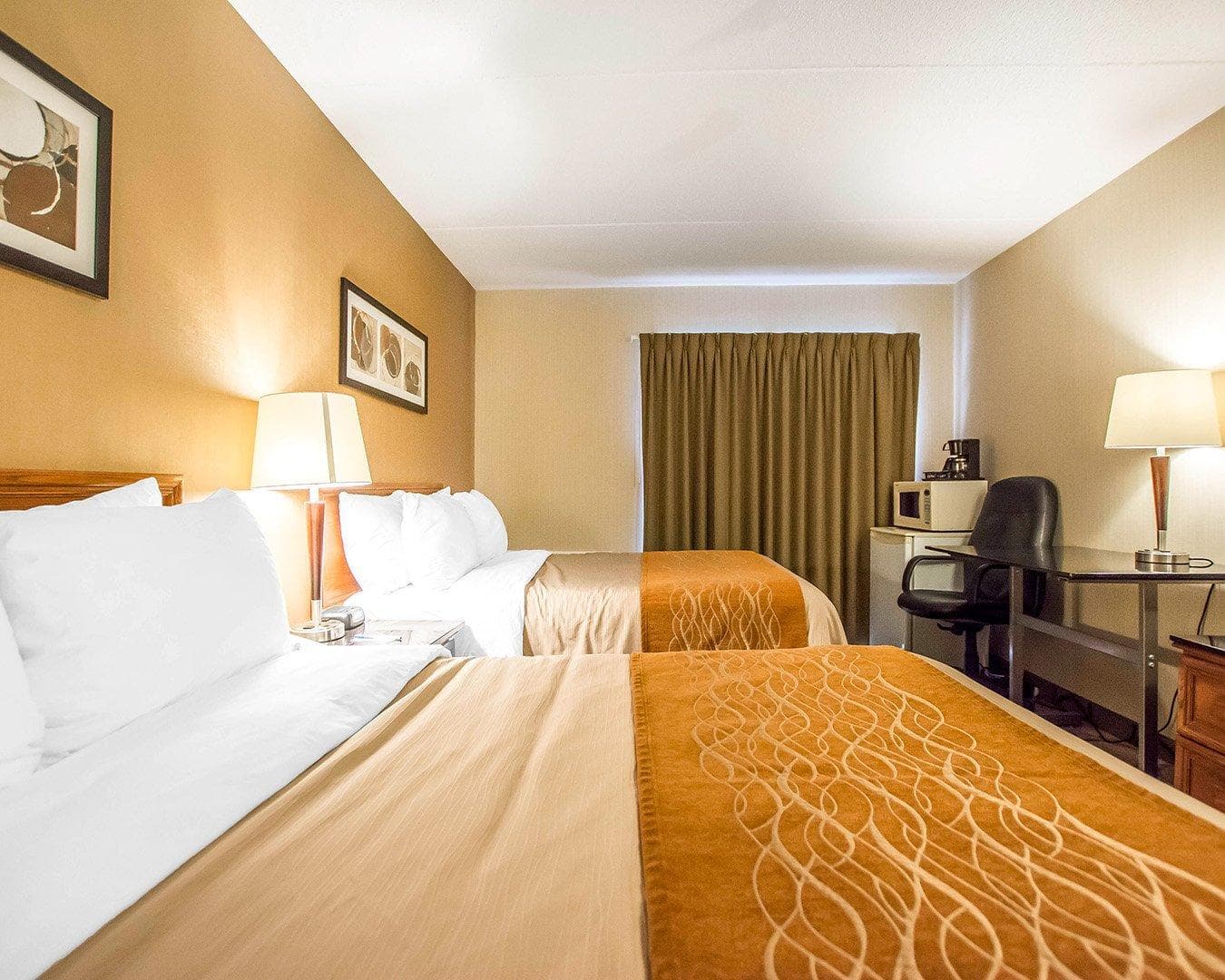 Comfort Inn — 7
