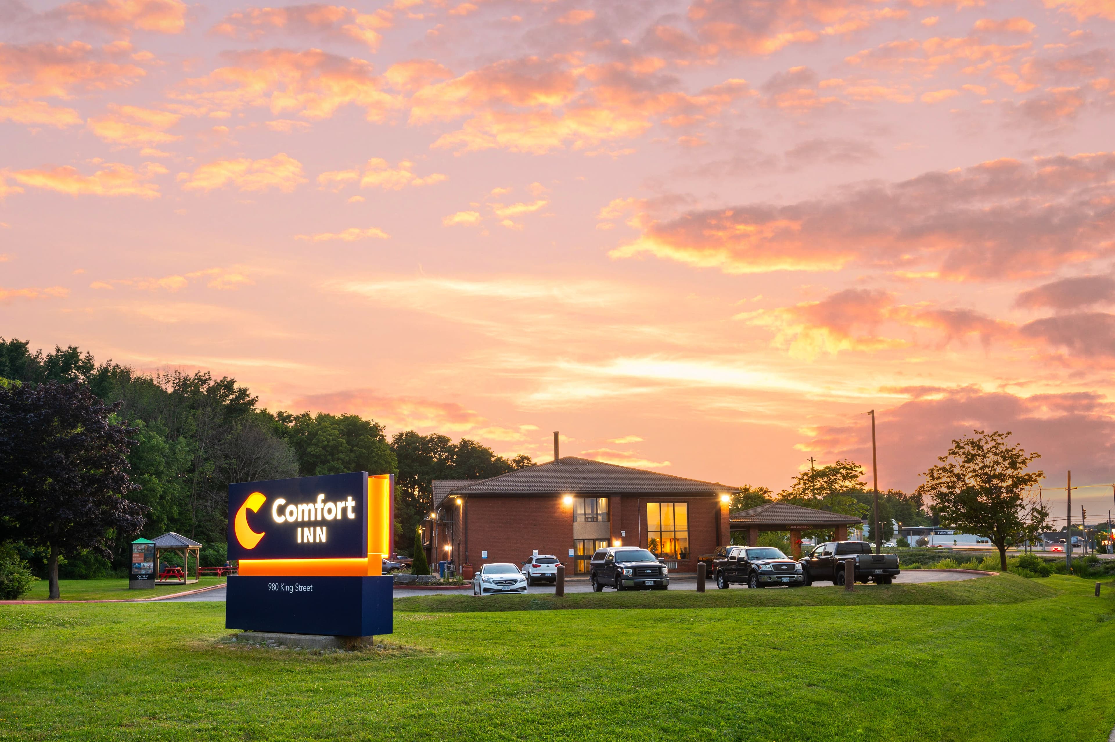 Comfort Inn - Image 1